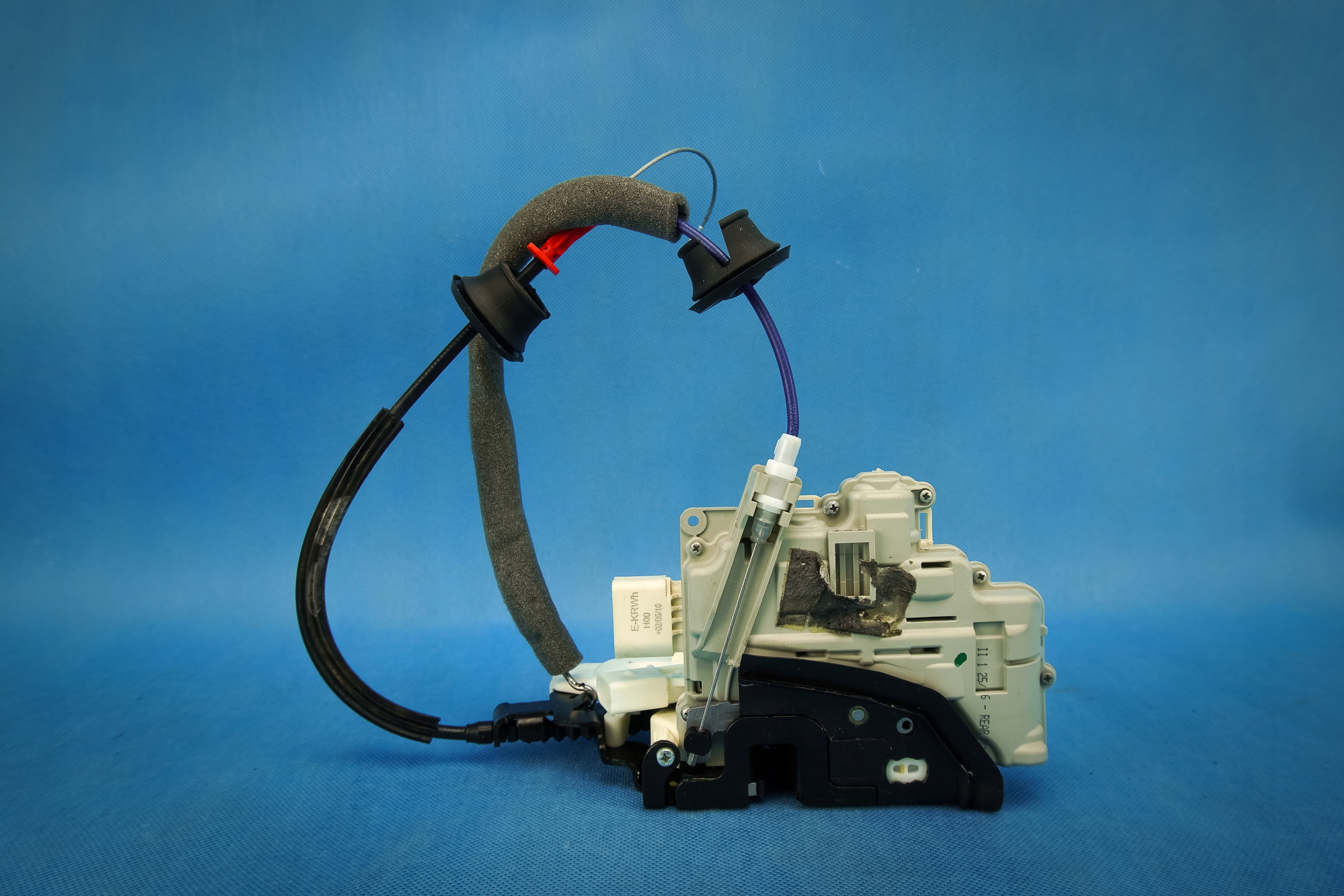 lock door rear part right Audi A8 S8 4H 4H0839016C