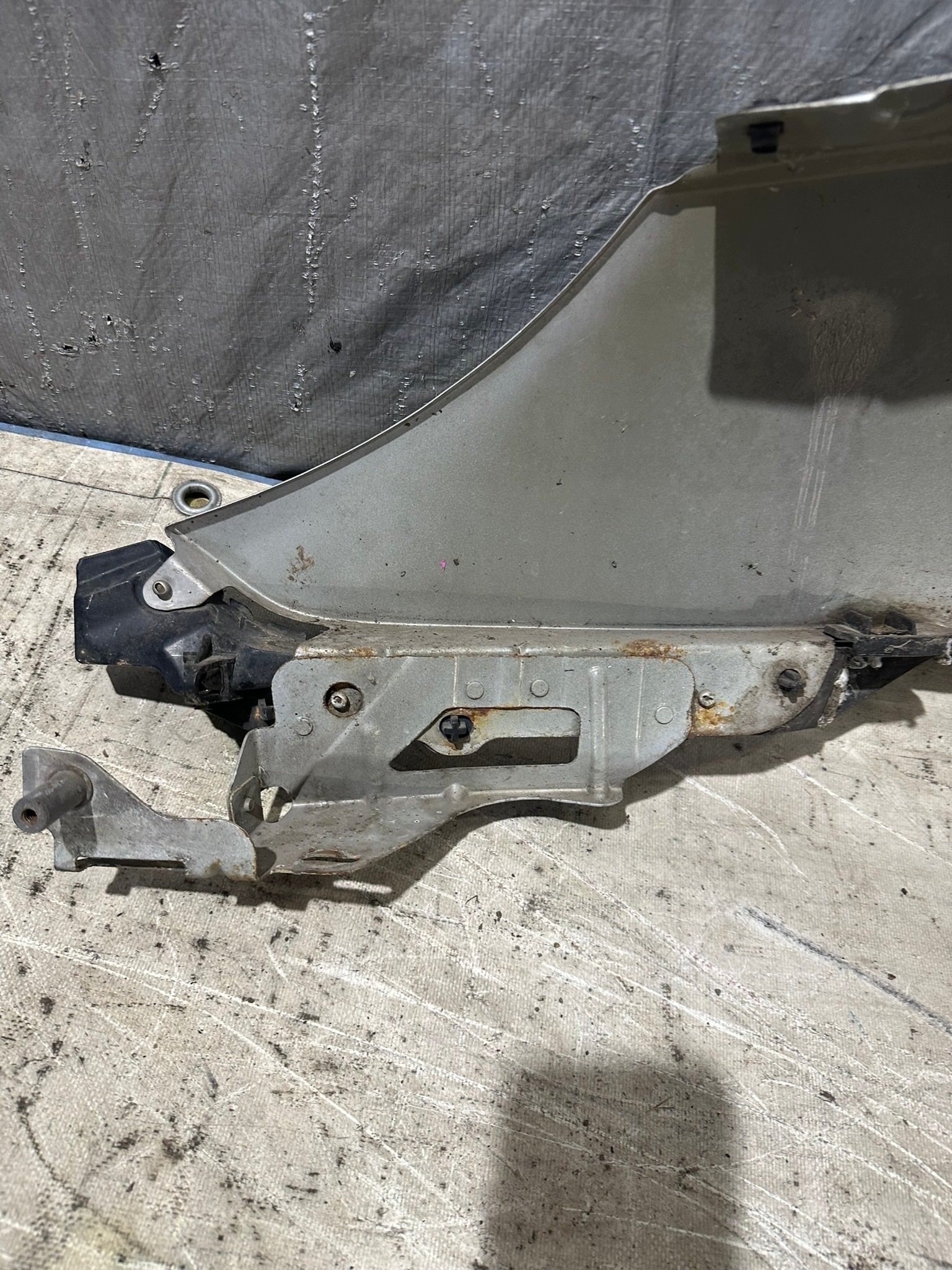 fender right front SAAB 9-3 LIFT 309