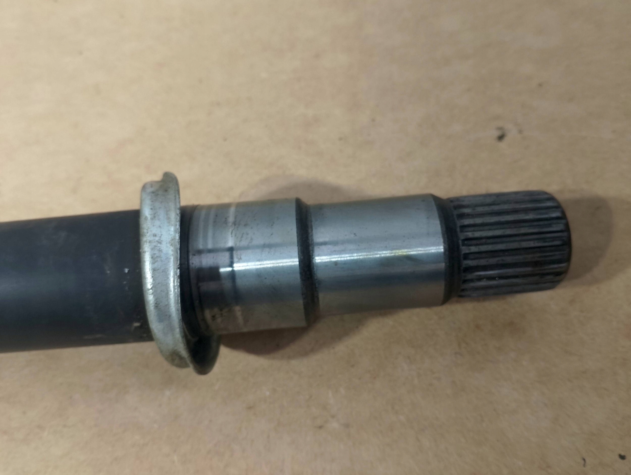 Lexus NX 300 Hybrid semi-axis front right 4341078010 (A592)