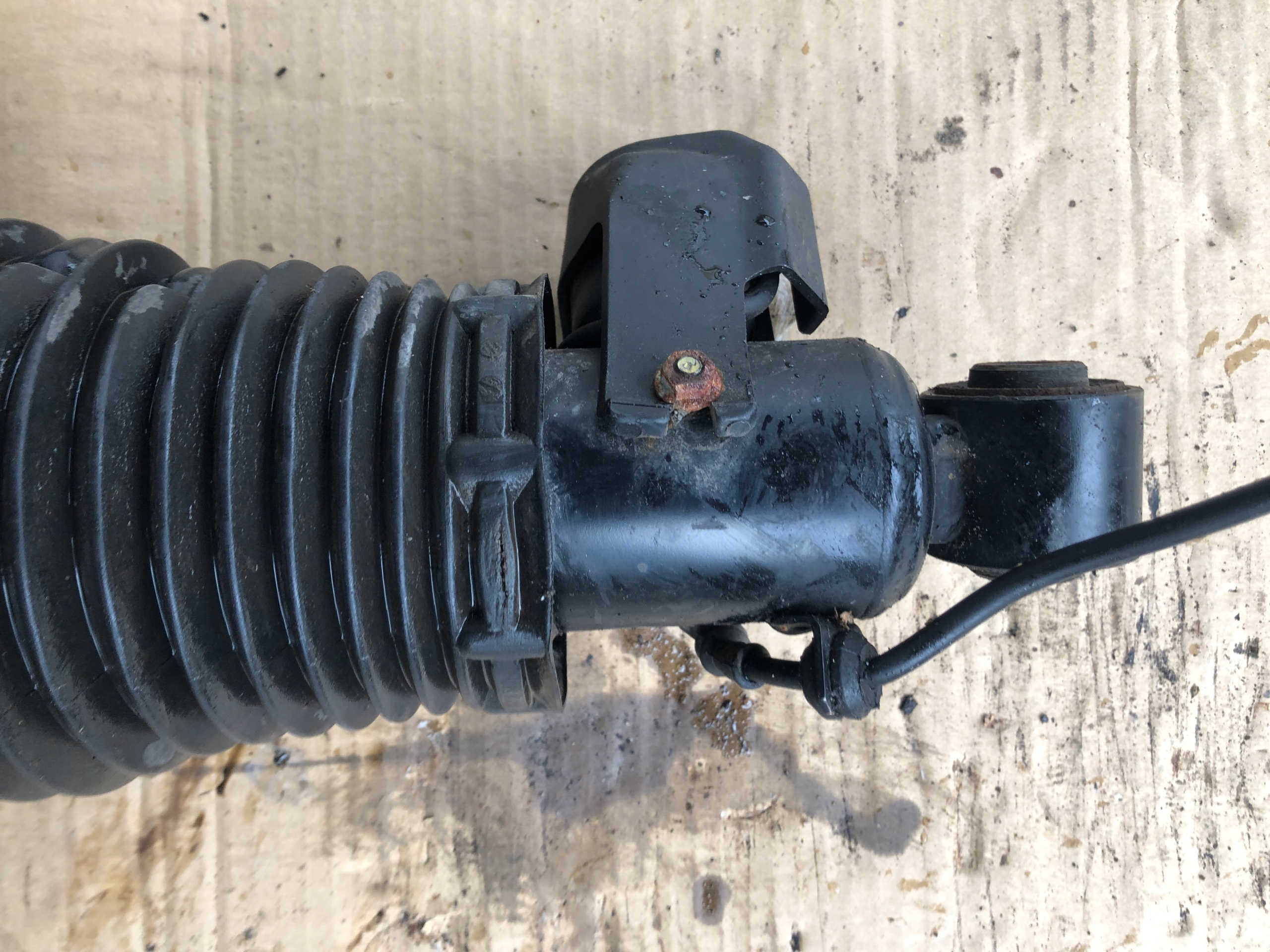 shock absorber right rear part VW TOUAREG 7L0512345