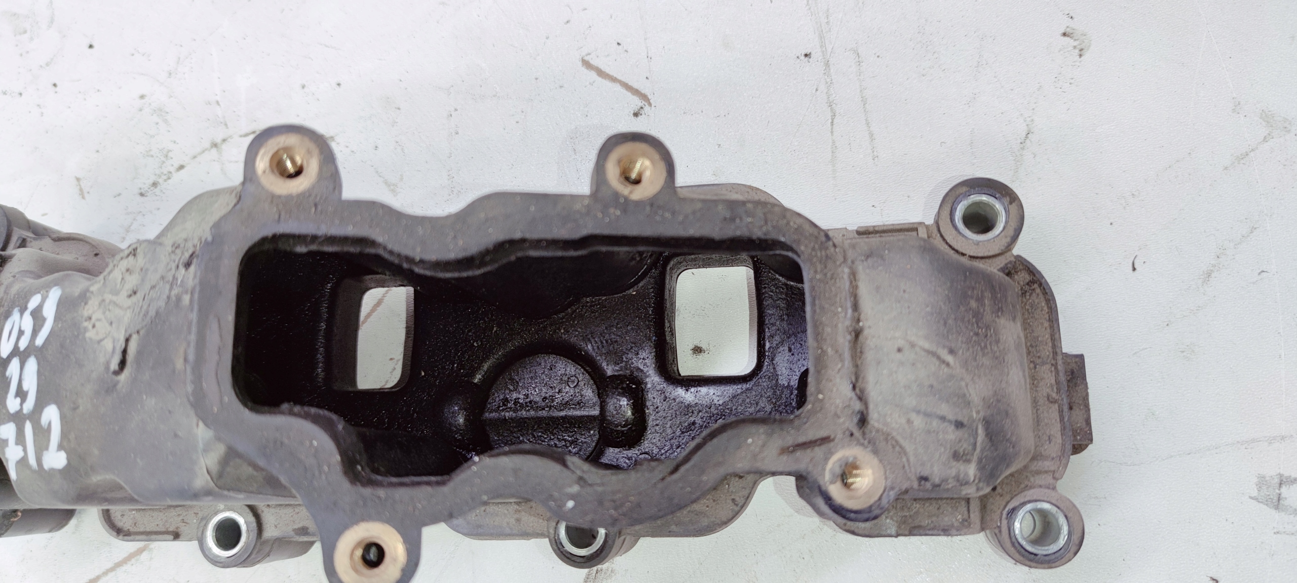 intake manifold AUDI A4 A5 2.7 TDI 059129712 AIC