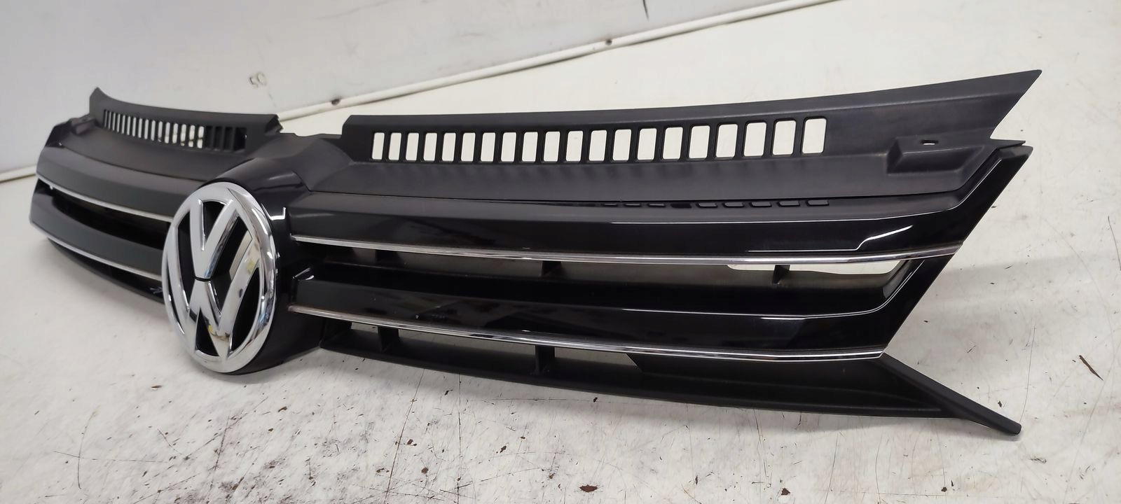 maska chladiče maska VW Golf VI plus