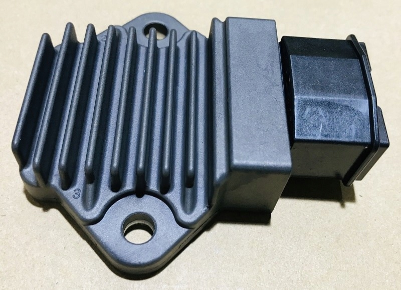 Tourmax Regulátor Napätia Honda Nsr 125 '93-01, XL 125V Varadero '02-03, C