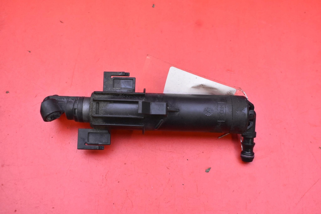 washer REFLEKTOROW left 8K0955101B AUDI A4 B8 07-11
