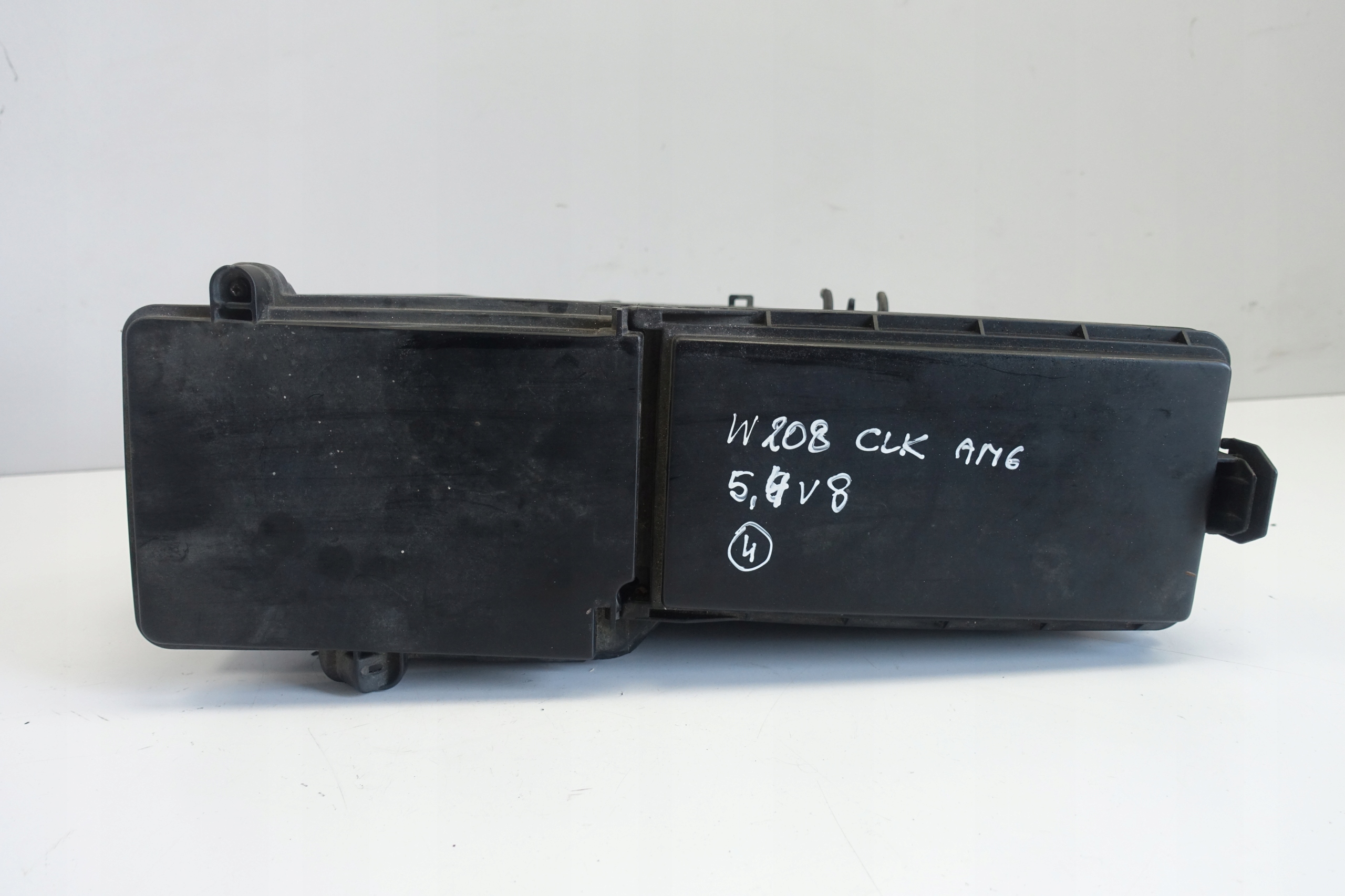 2085400050 - Mercedes CLK W208 5.5 AMG блок предохранителей