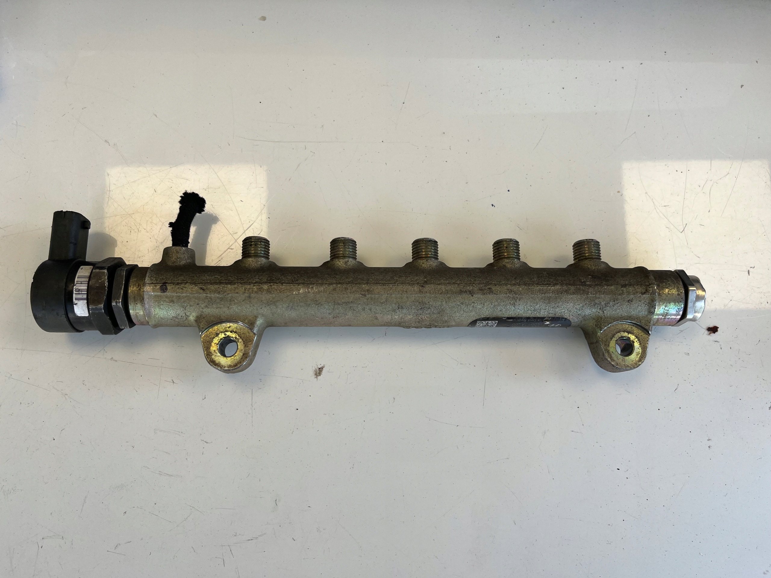 KIA HYUNDAI 31400-2A400 injection ramp sensor