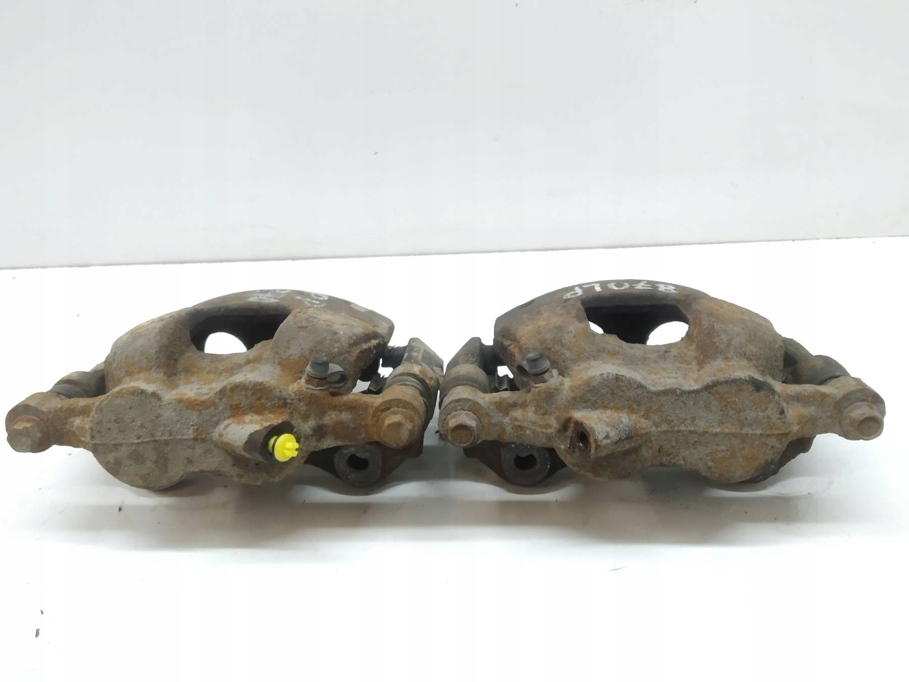 caliper brake left right front 2.2 TDCI 125 KM KPL Ford Transit Custom and