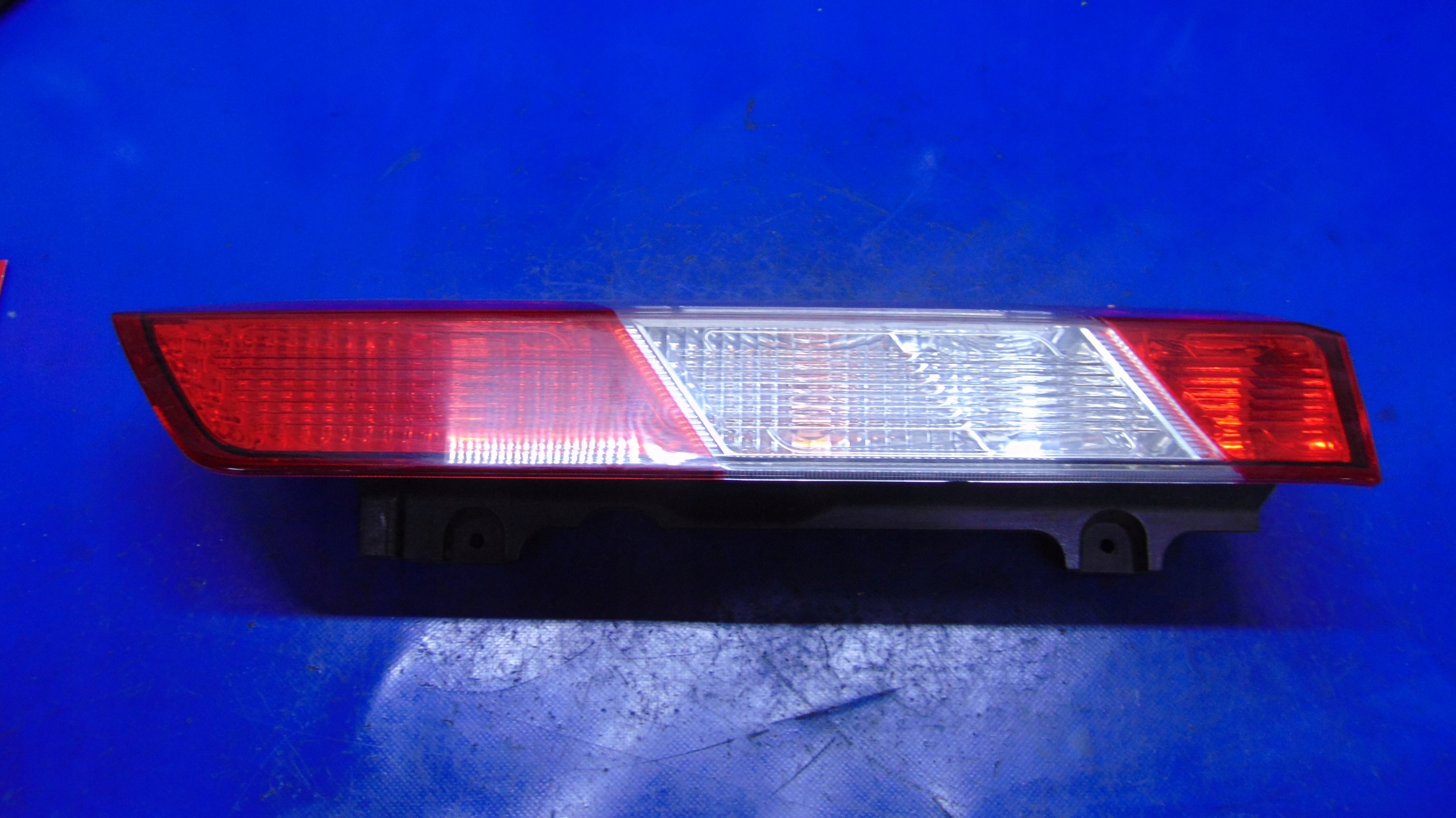 Licht rechts heck FORD TRANSIT MK8 12-20 ROK