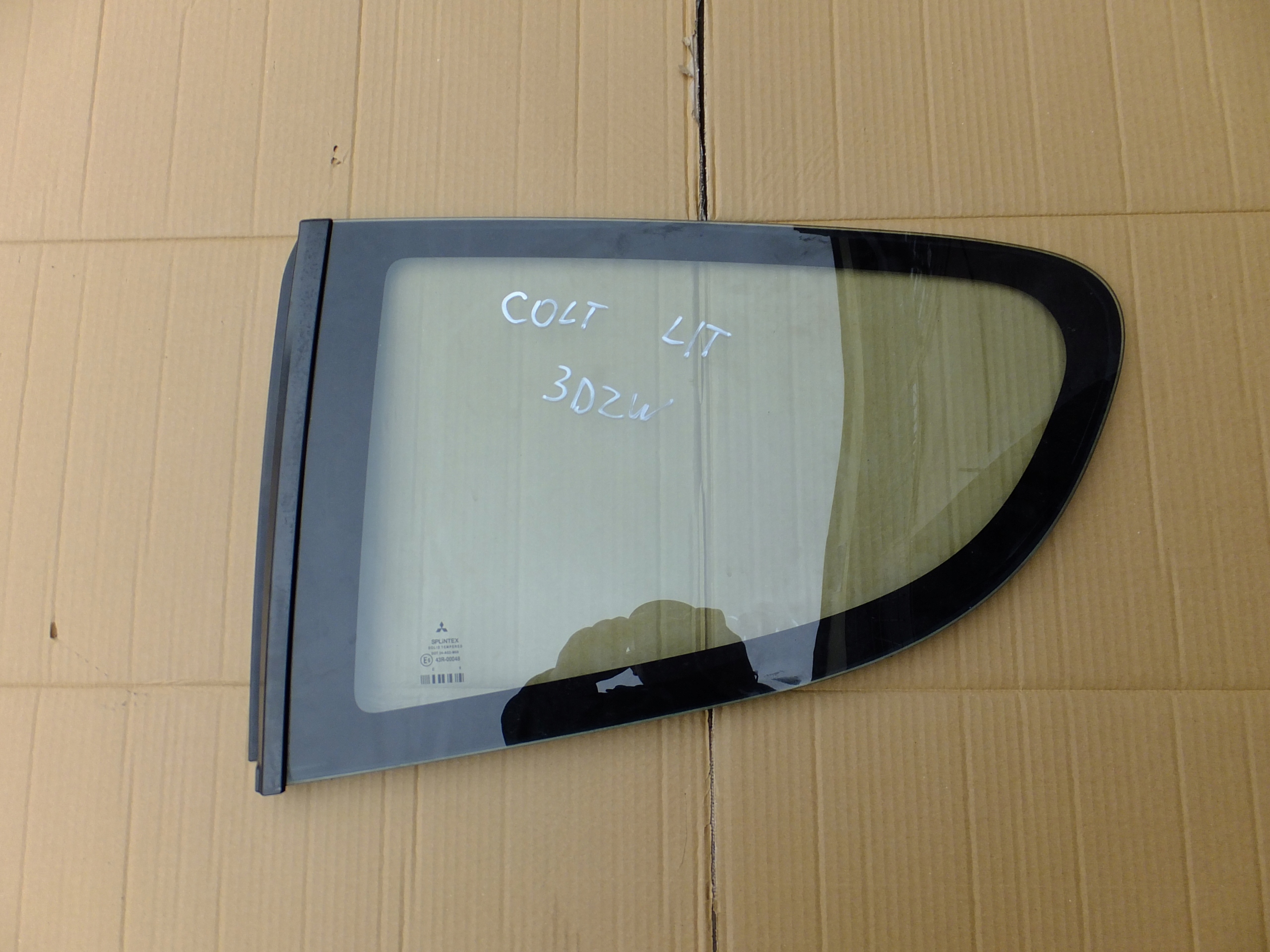 window left rear part mitsubishi colt VI Z30 3D 2009r