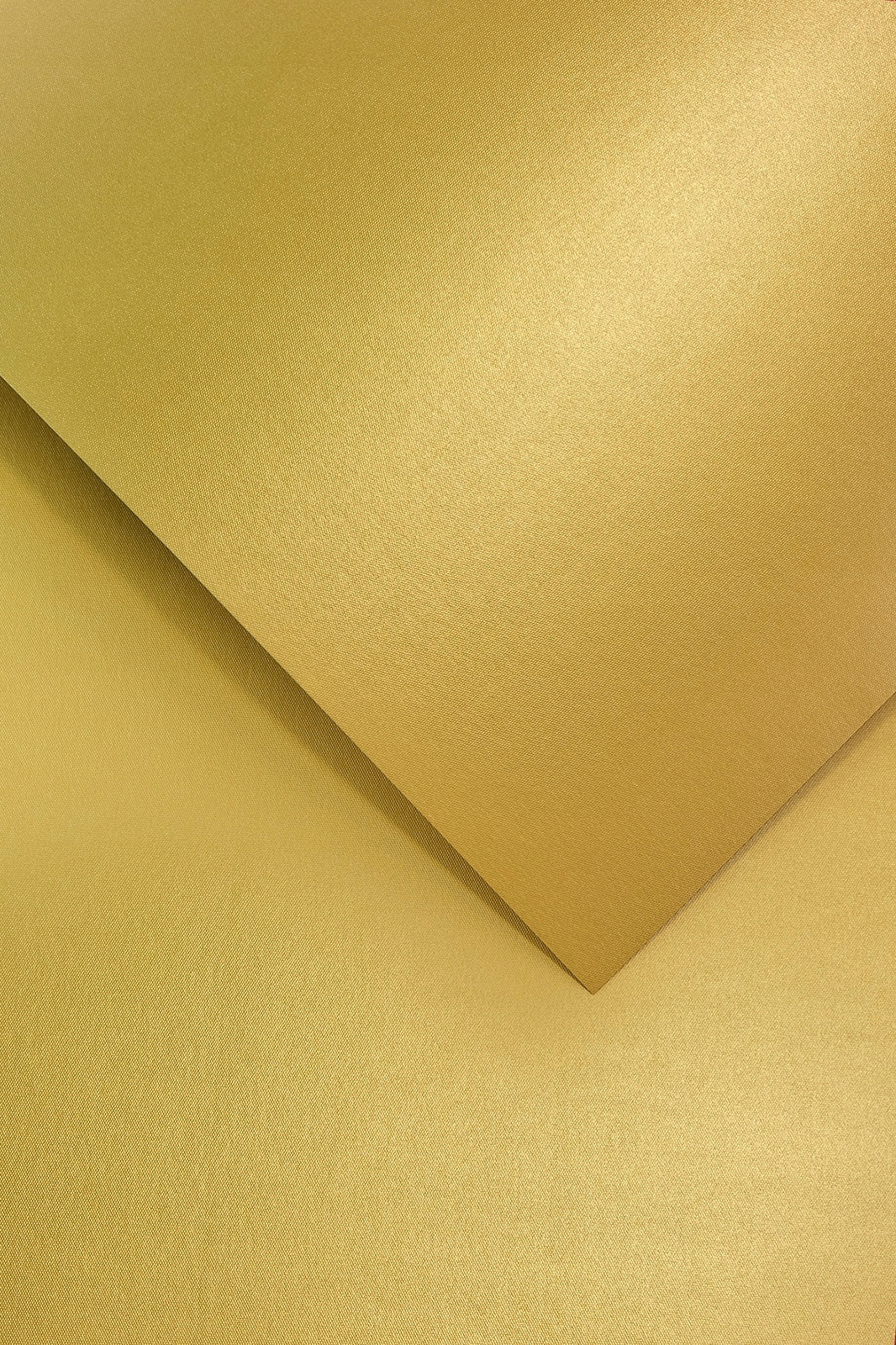 

Karton ozdobny Iceland Antyczne Złoto A4 220g 20ar