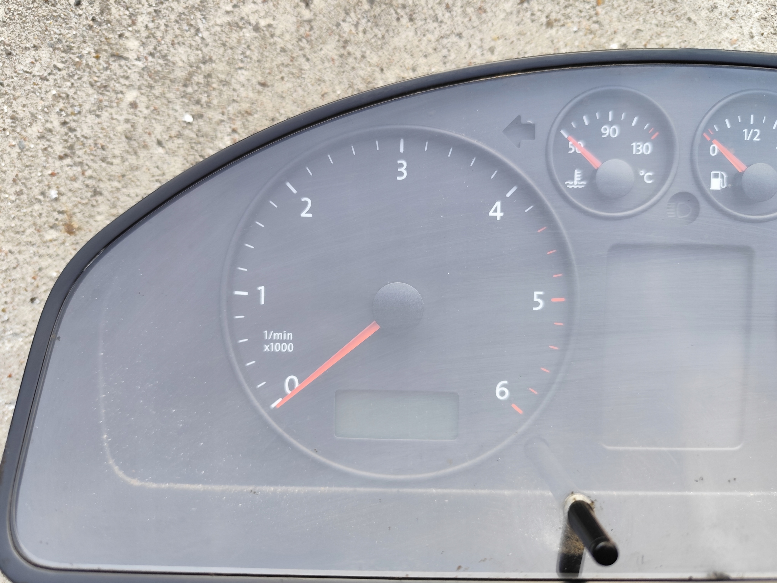 running board startowy VW T5 1.9 TDI BRS dials computer of the engine ignition
