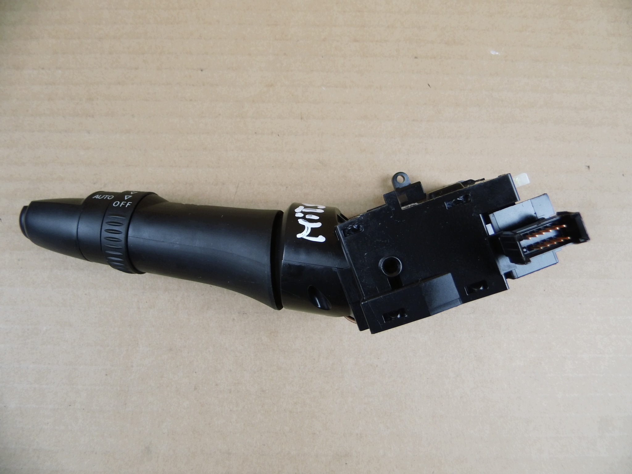 Mitsubishi Eclipse Cross manetka switch switch of the lights indicator