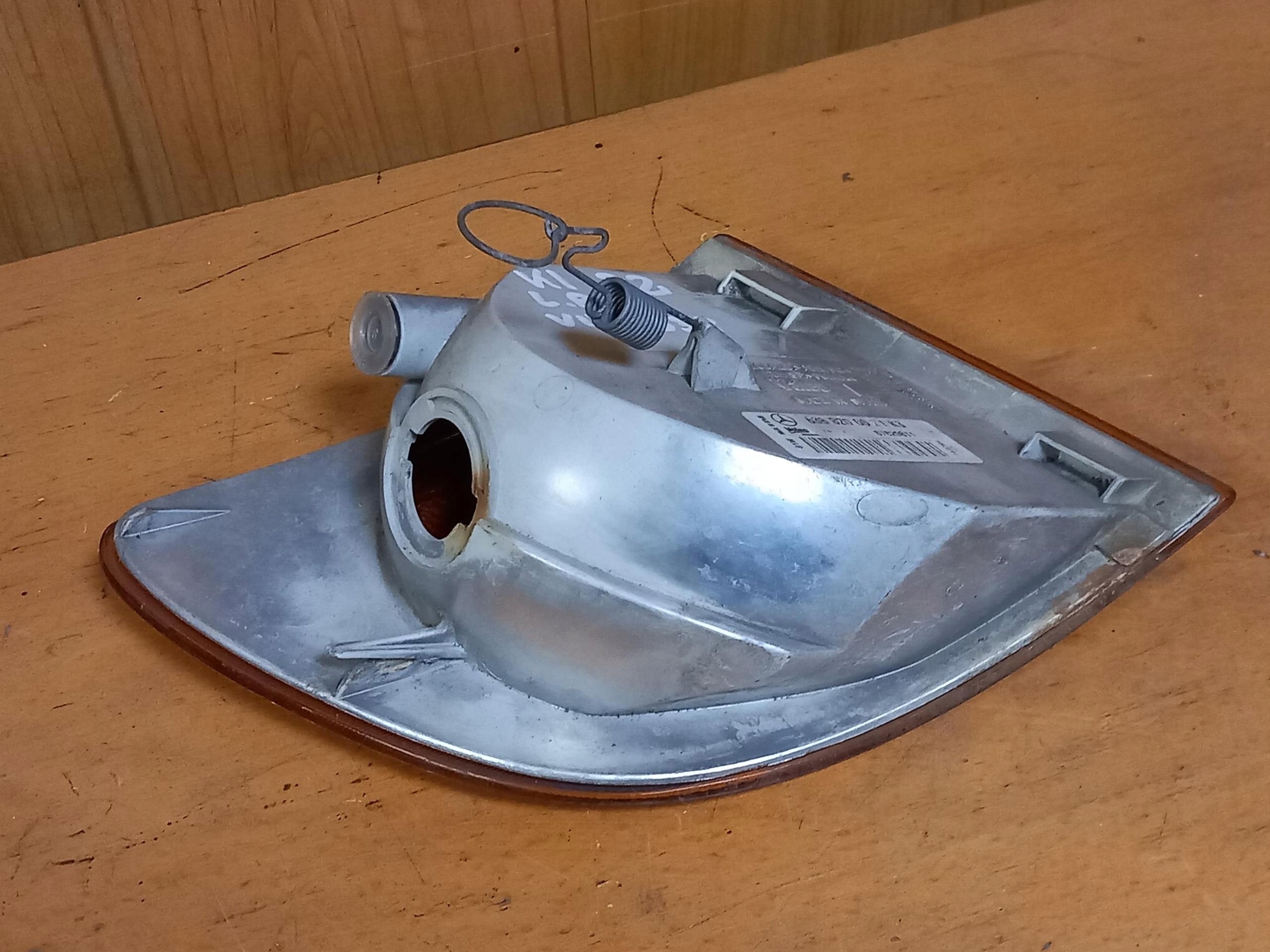 indicator left front MERCEDES VITO W638 6388200021 96-03