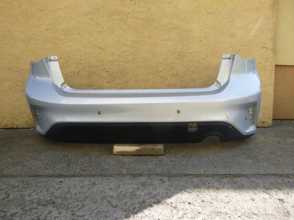 FORD FOCUS MK4 IV HB 18- Paraurti posteriore