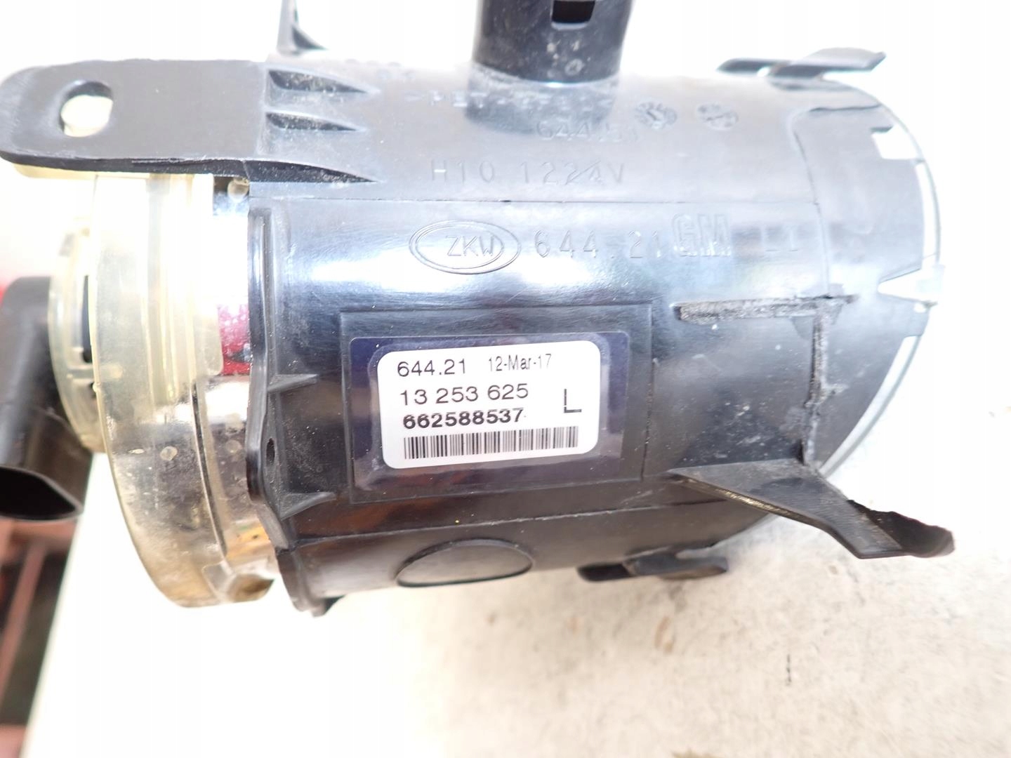 Nebelscheinwerfer links OPEL CORSA D MERIVA B CORSA E 13253625