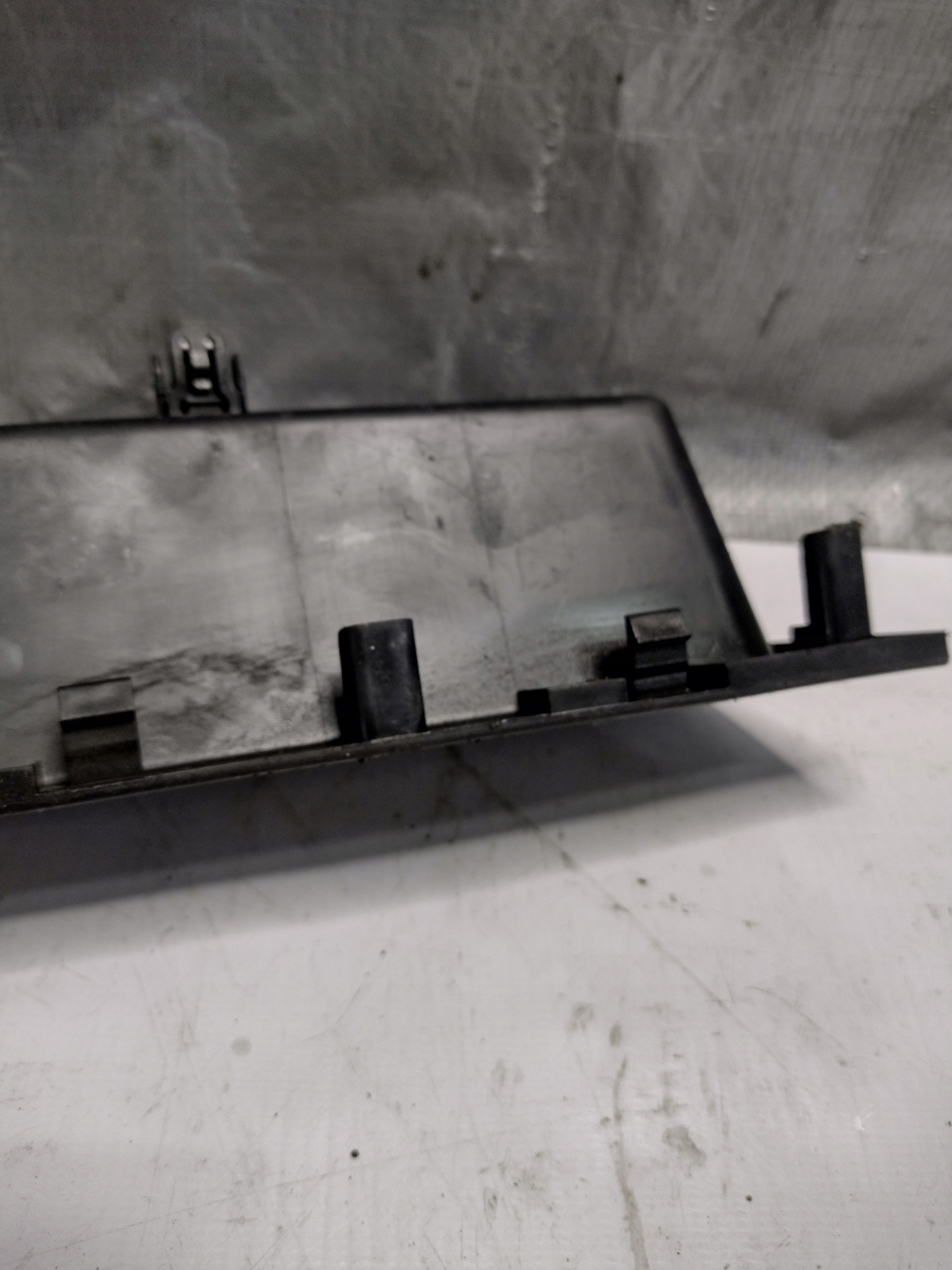 switch windows right rear part Nissan Qashqai J11 829604EA0AX