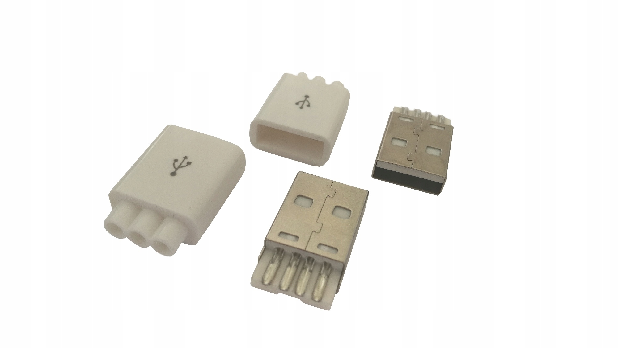 

Wtyk Usb Biały Typ A 3X Wyjście Montowany Na Kabel