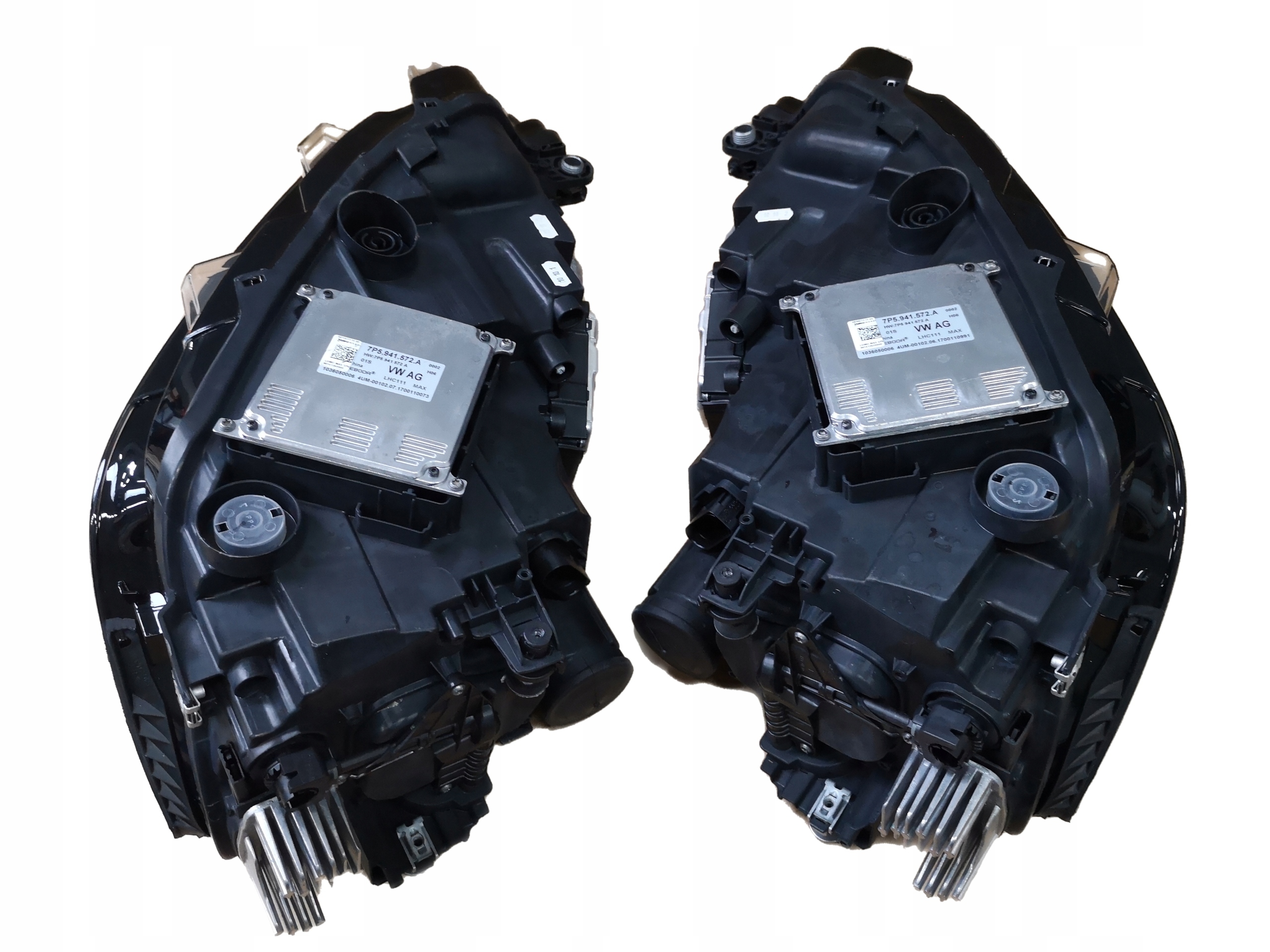 VW SPORTSVAN LIFT LAMPA LAMPY FULL LED LEDY Typ samochodu Samochody osobowe