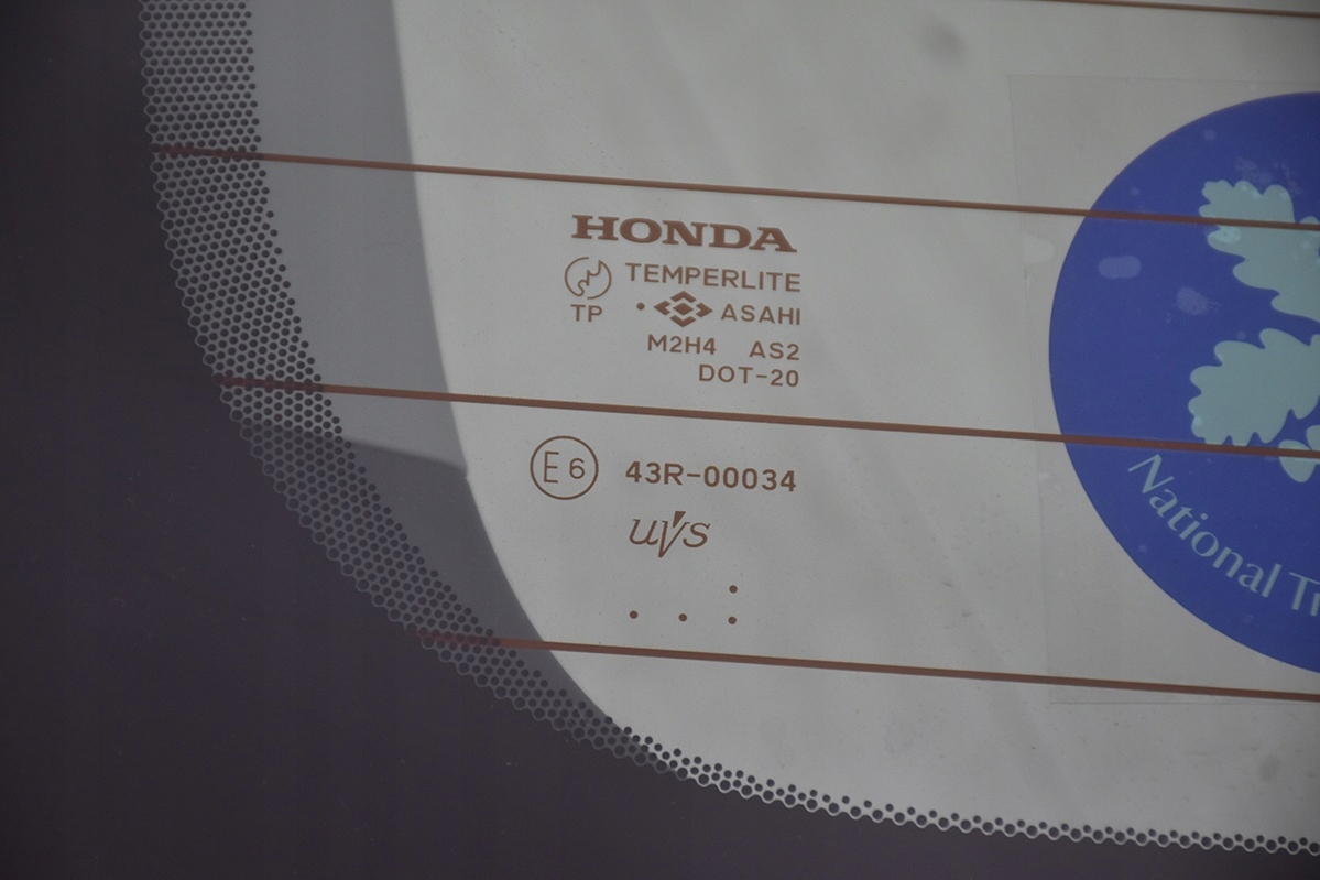 boot doors * rear part HONDA FR-V NH613M