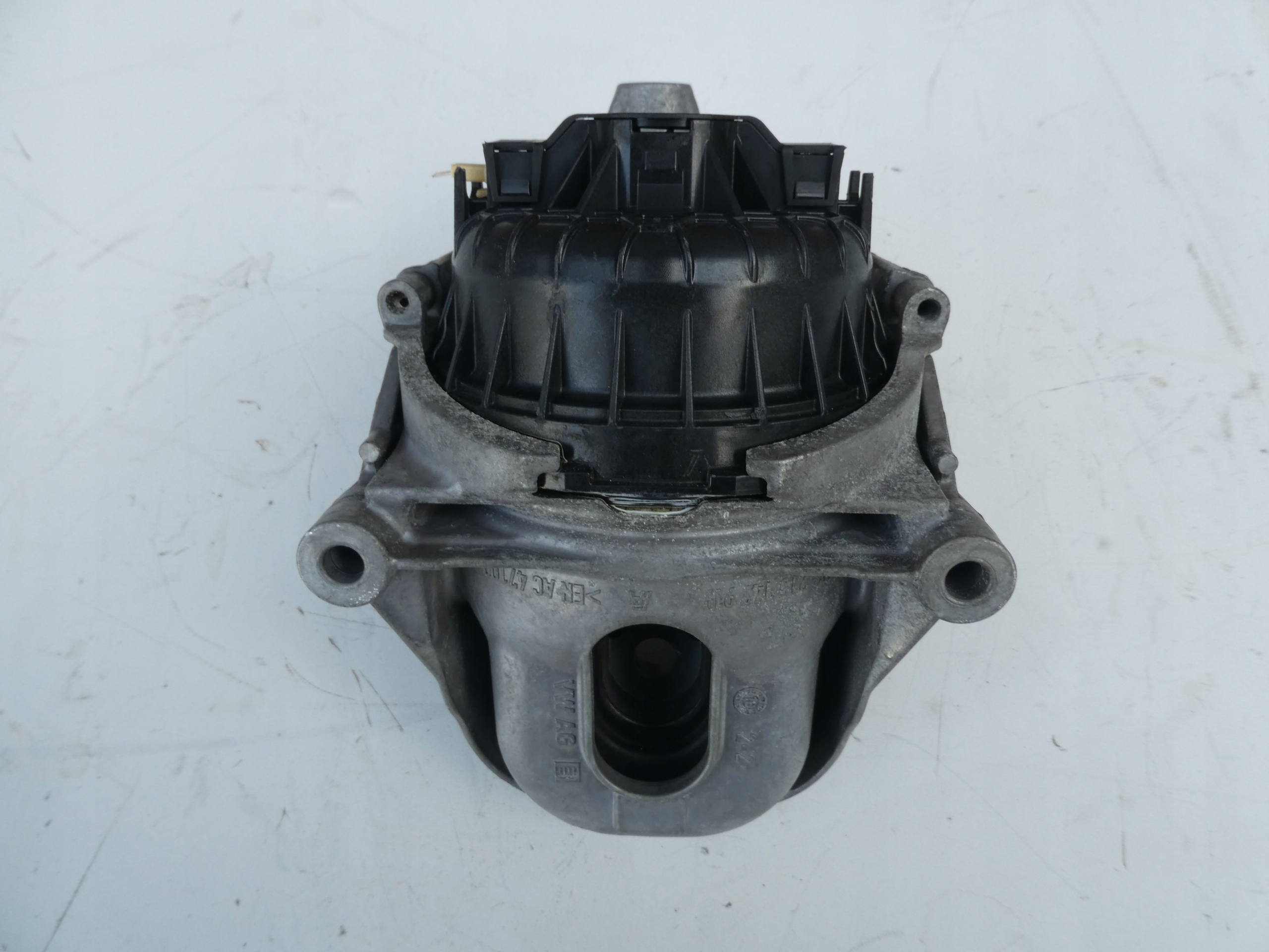 AUDI Q7 4M engine mount 4M0199372FF sensor P