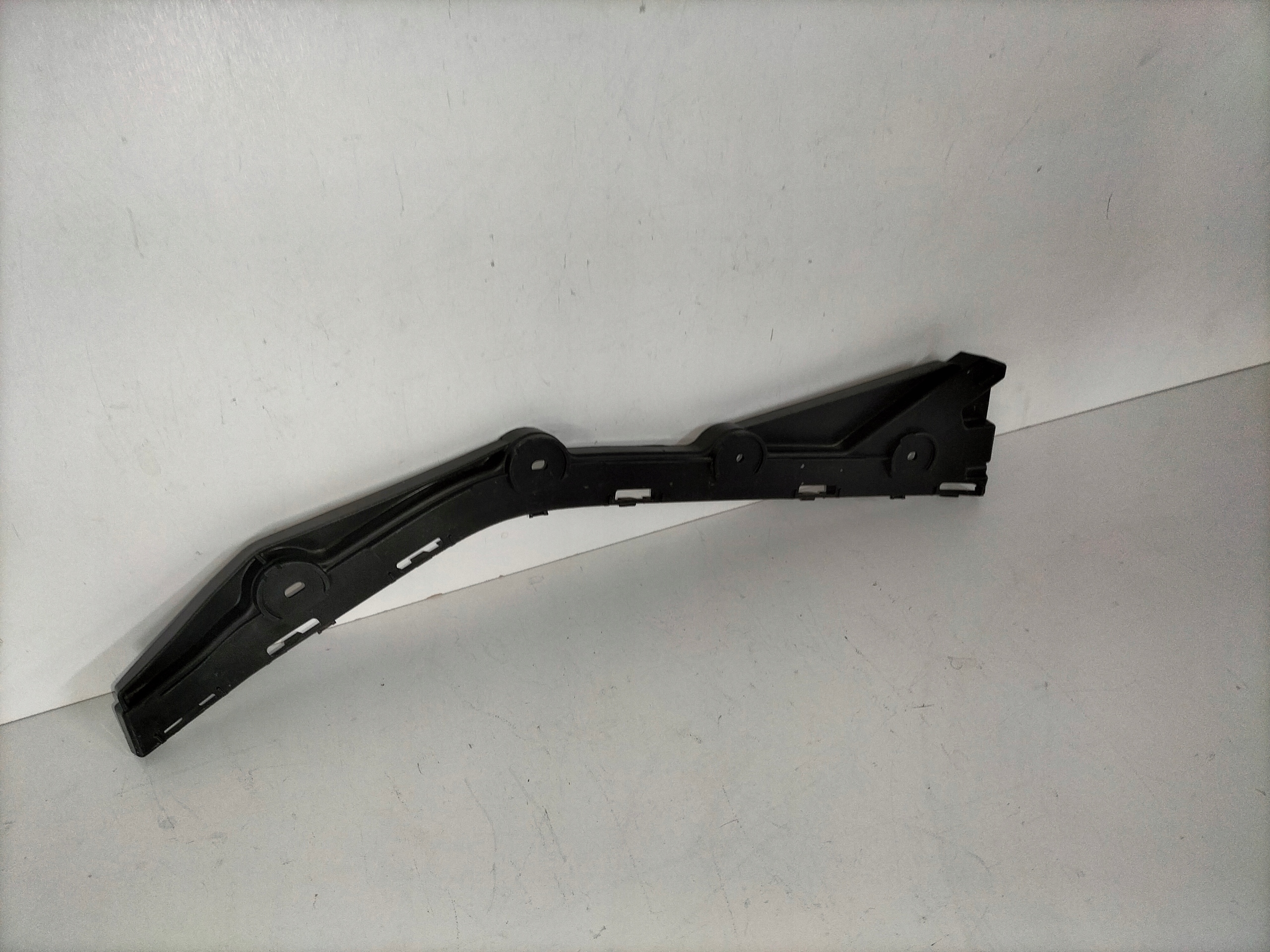SUPPORT SUPPORT PLAQUE PARE CHOC ARRIÈRE GAUCHE SKODA RAPID 12- HB