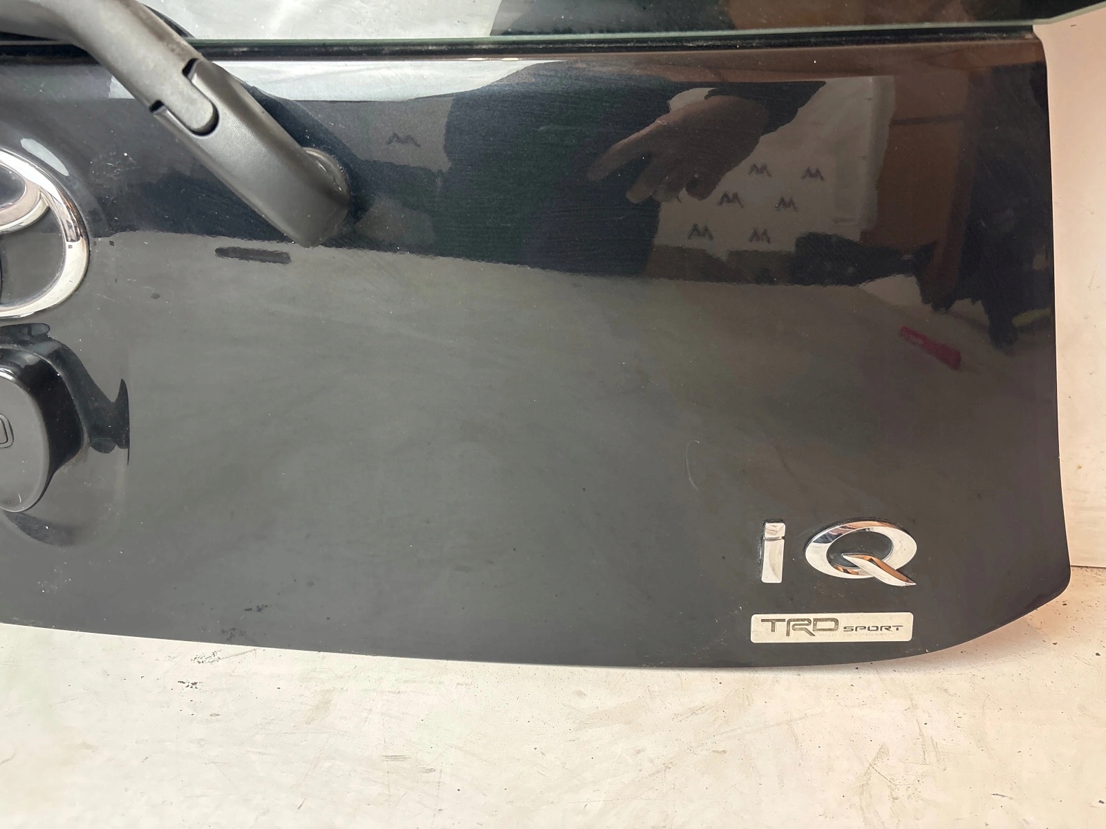 trunk door boot Toyota IQ black