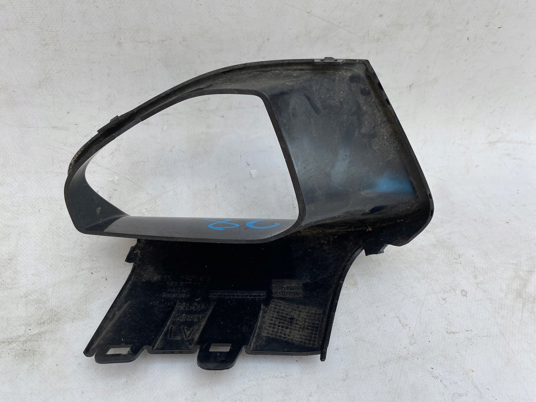 BMW 3 G20 G21 18- grid left of a bumper front 7471517