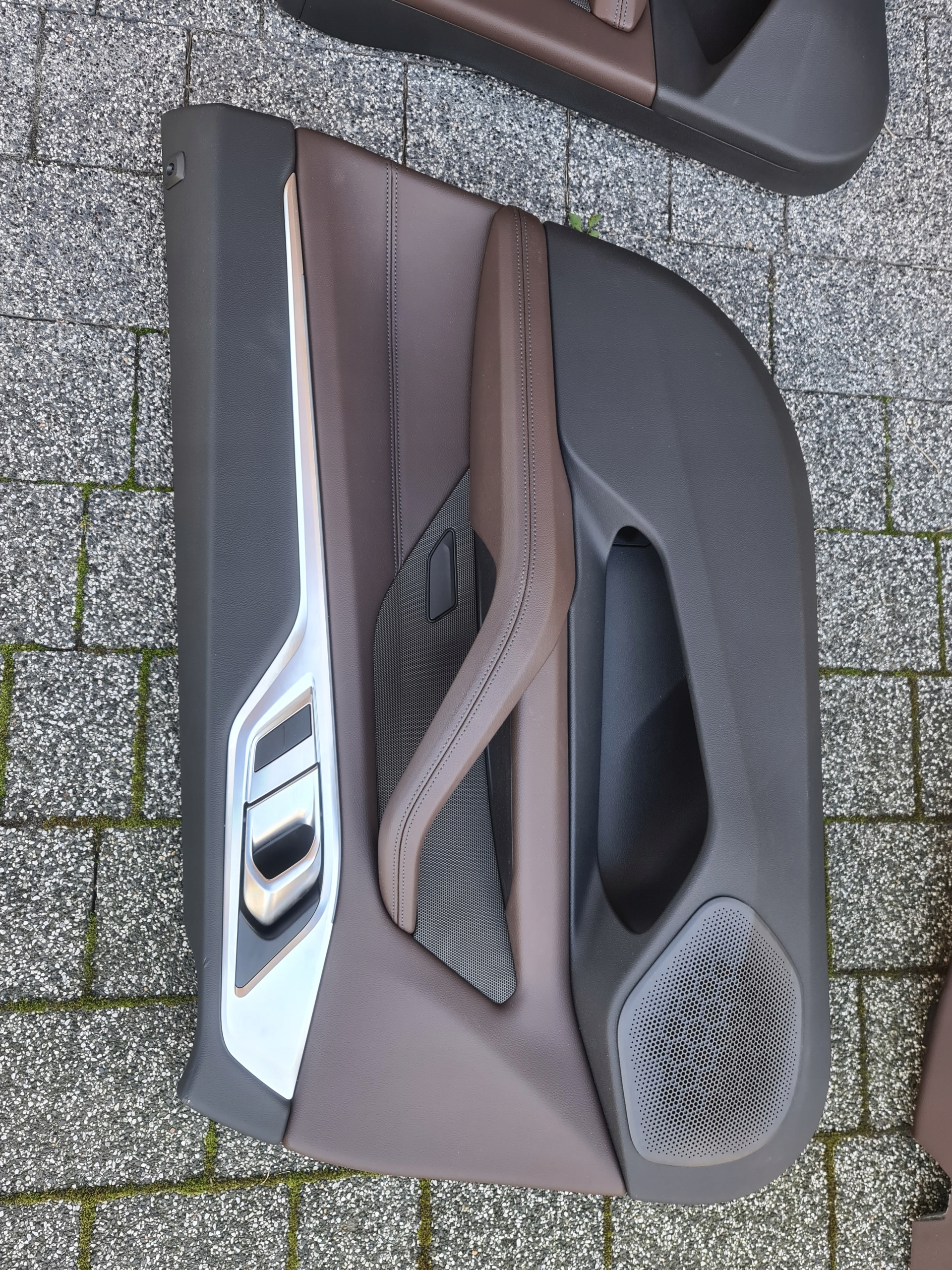 BMW G26 I4 комплект кресла MOKKA