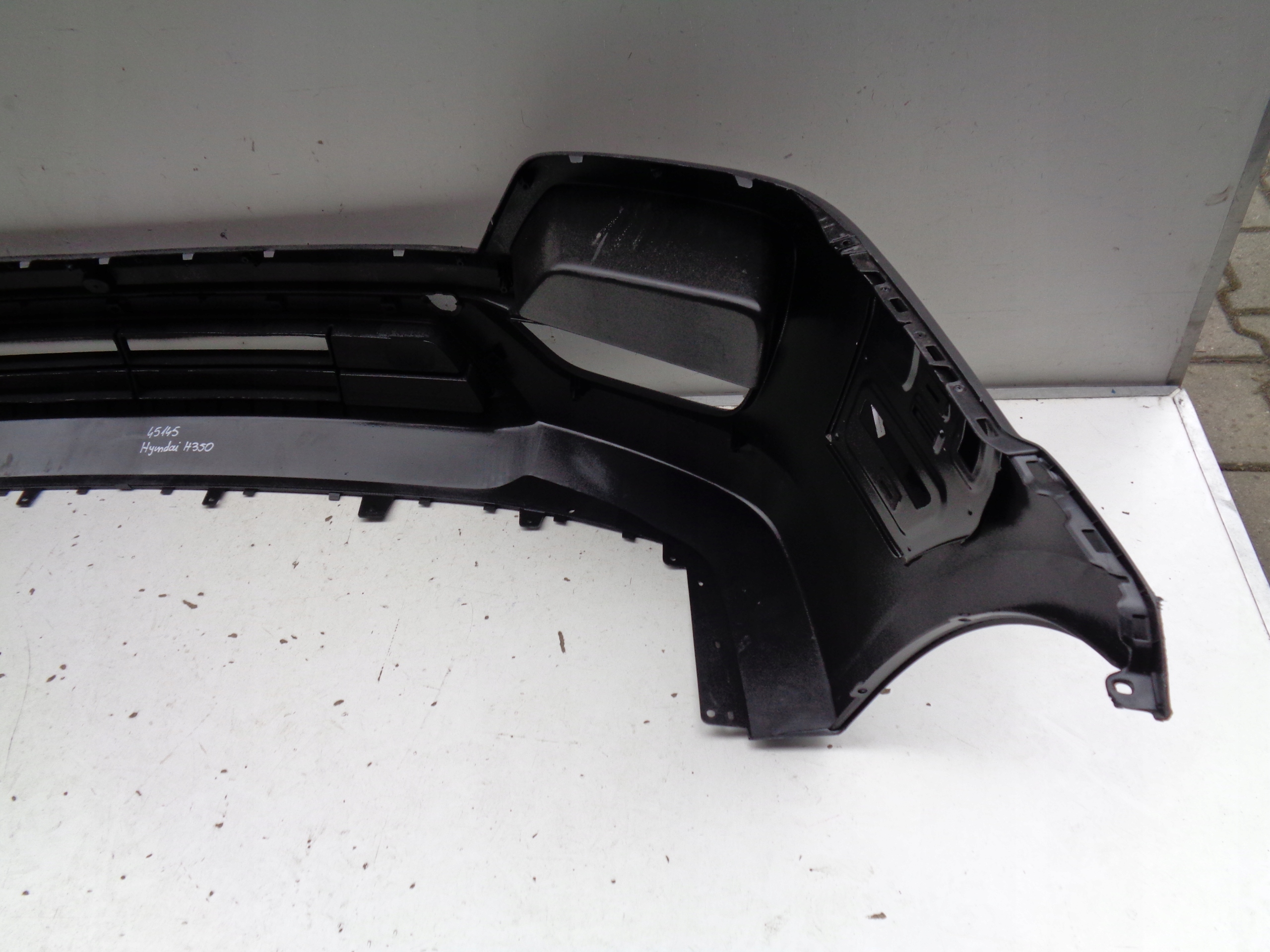 new front bumper HYUNDAI H350 14- NR 45145