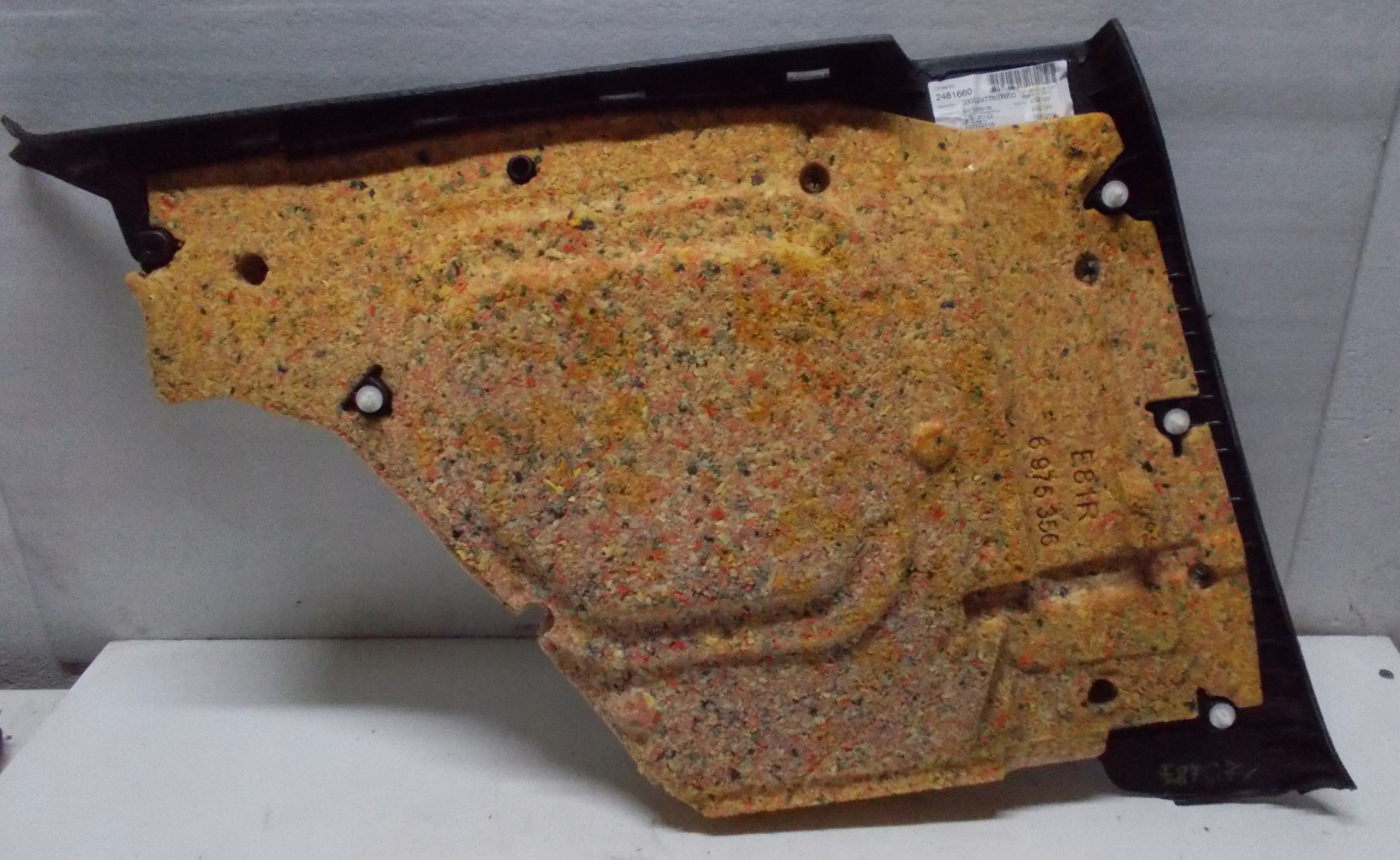 BMW E87 2.0 and 07R 3D side door right rear part