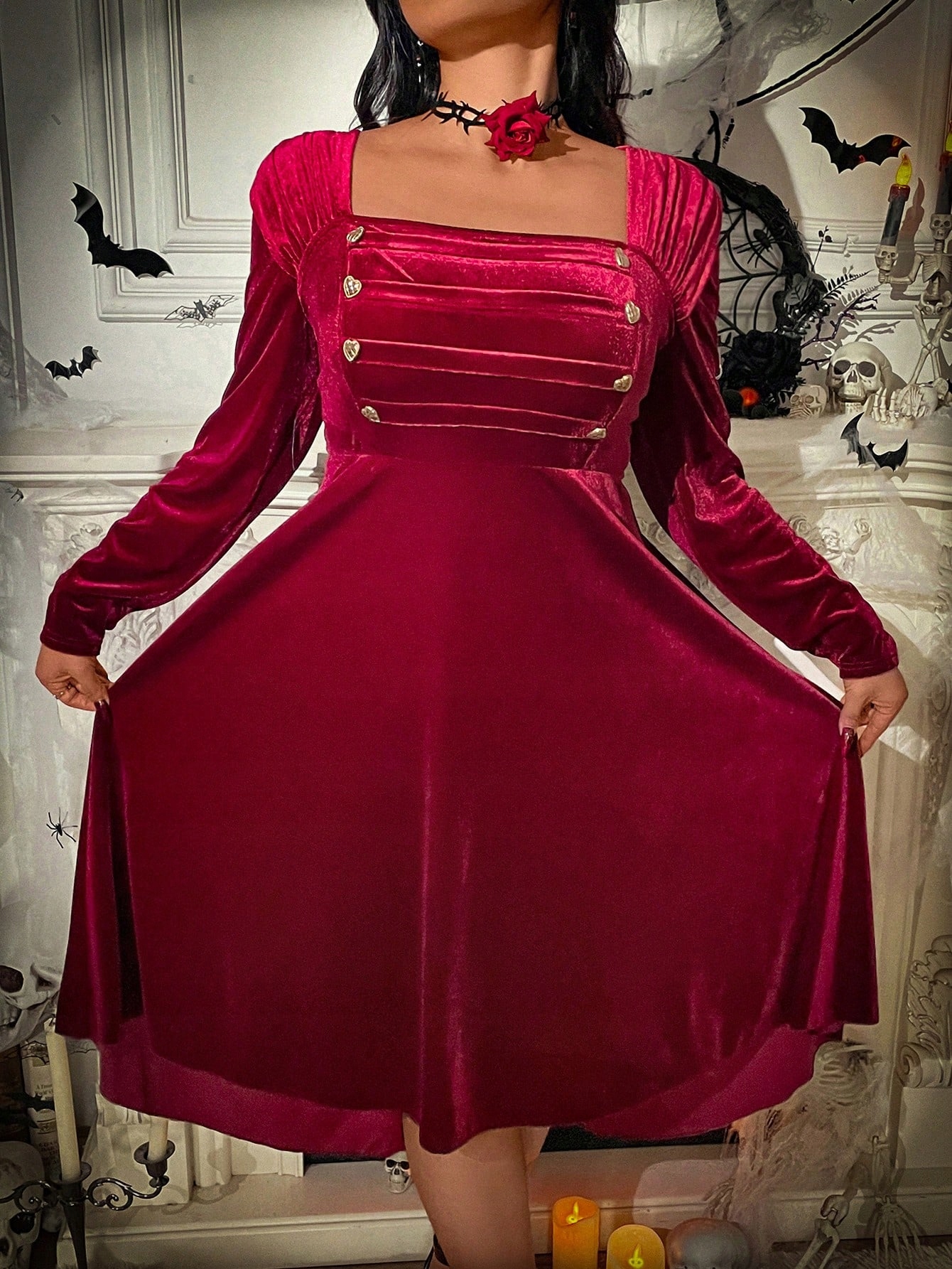 Šaty Sametová MIDI Se Zlatými Knoflíky Vínová Shein 5XL