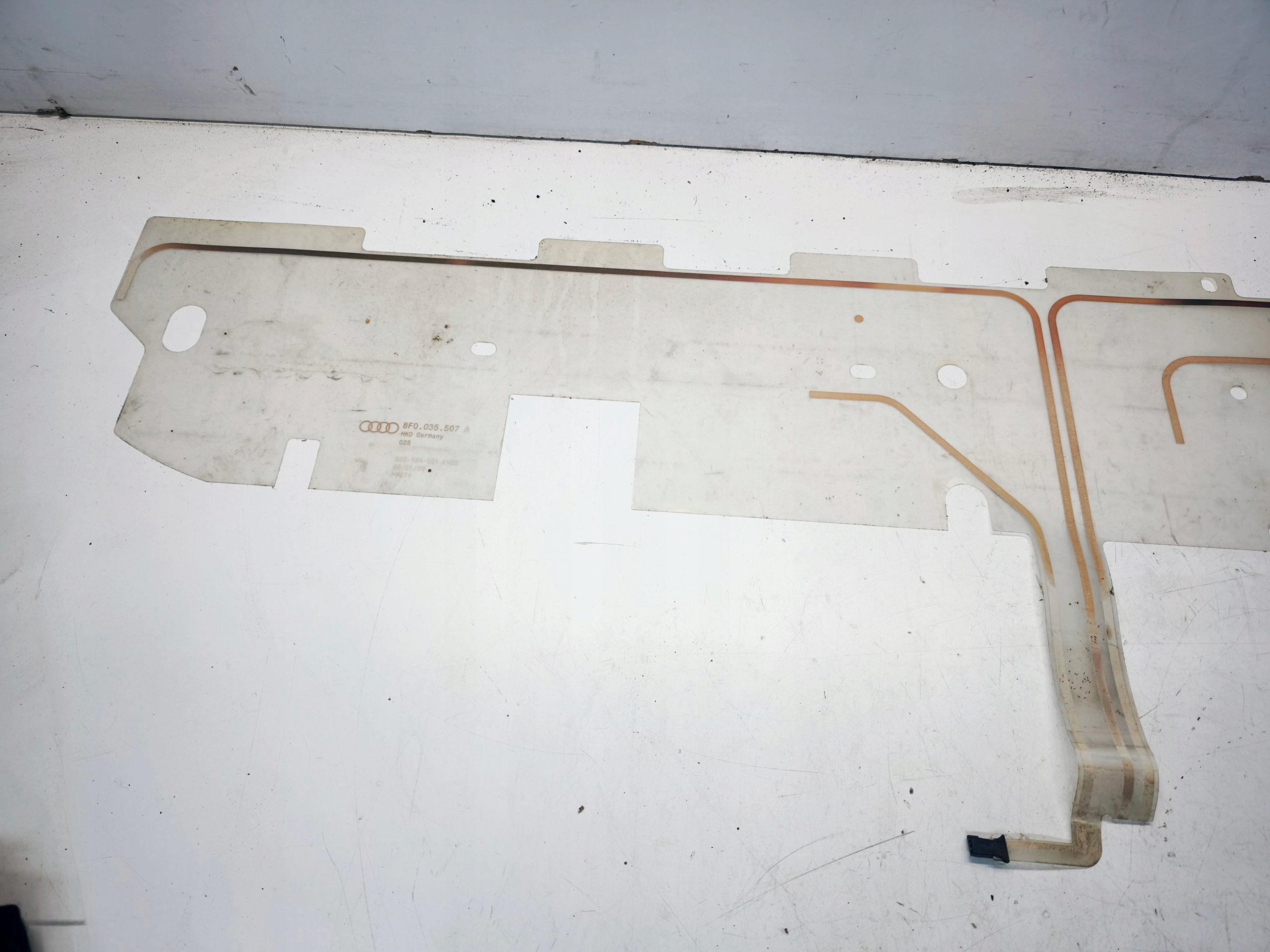 ANTENA verstärker antenne AUDI A5 8T CABRIO 8F0035507A