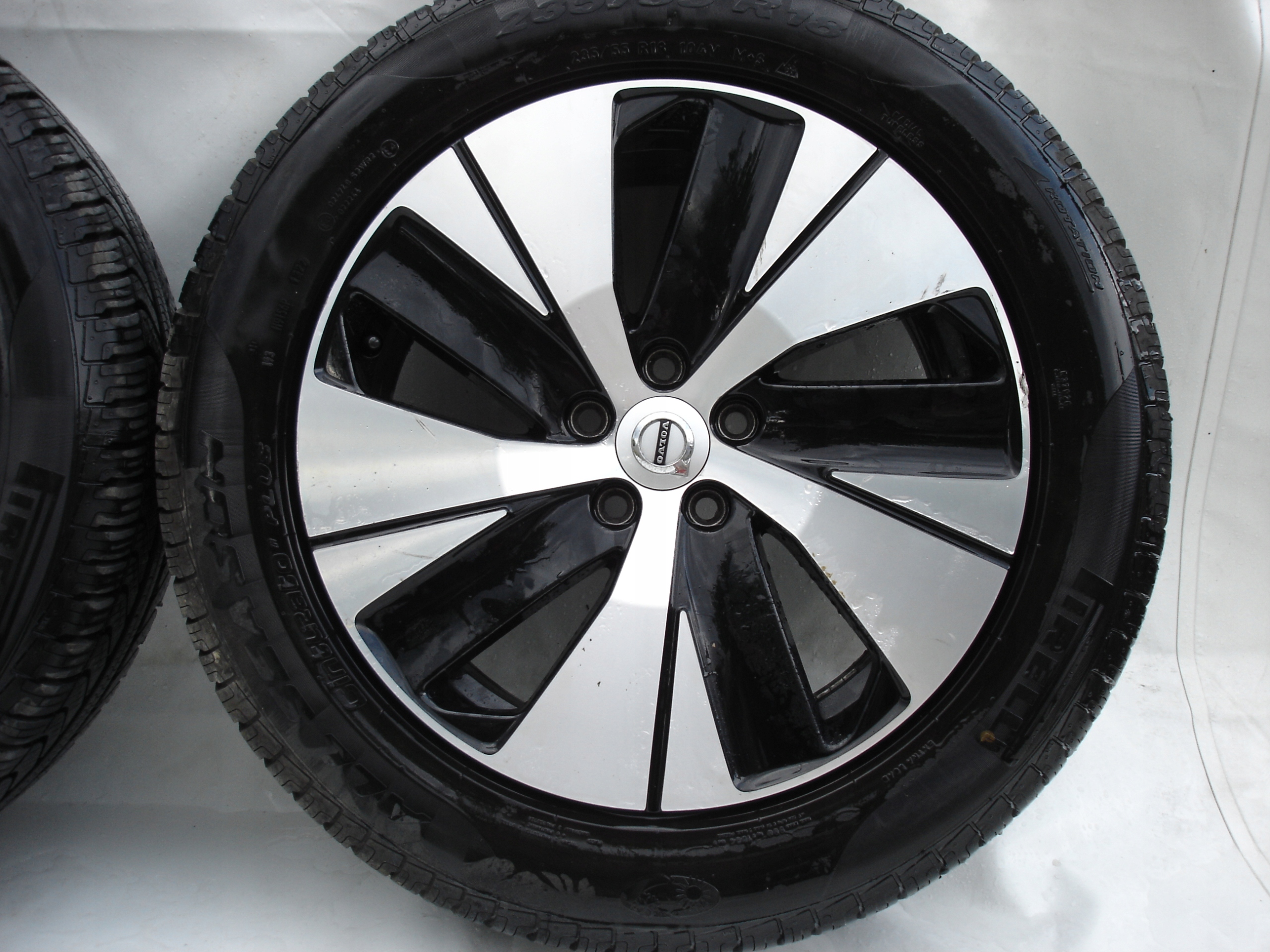 VOLVO XC40 CERCHI ruote