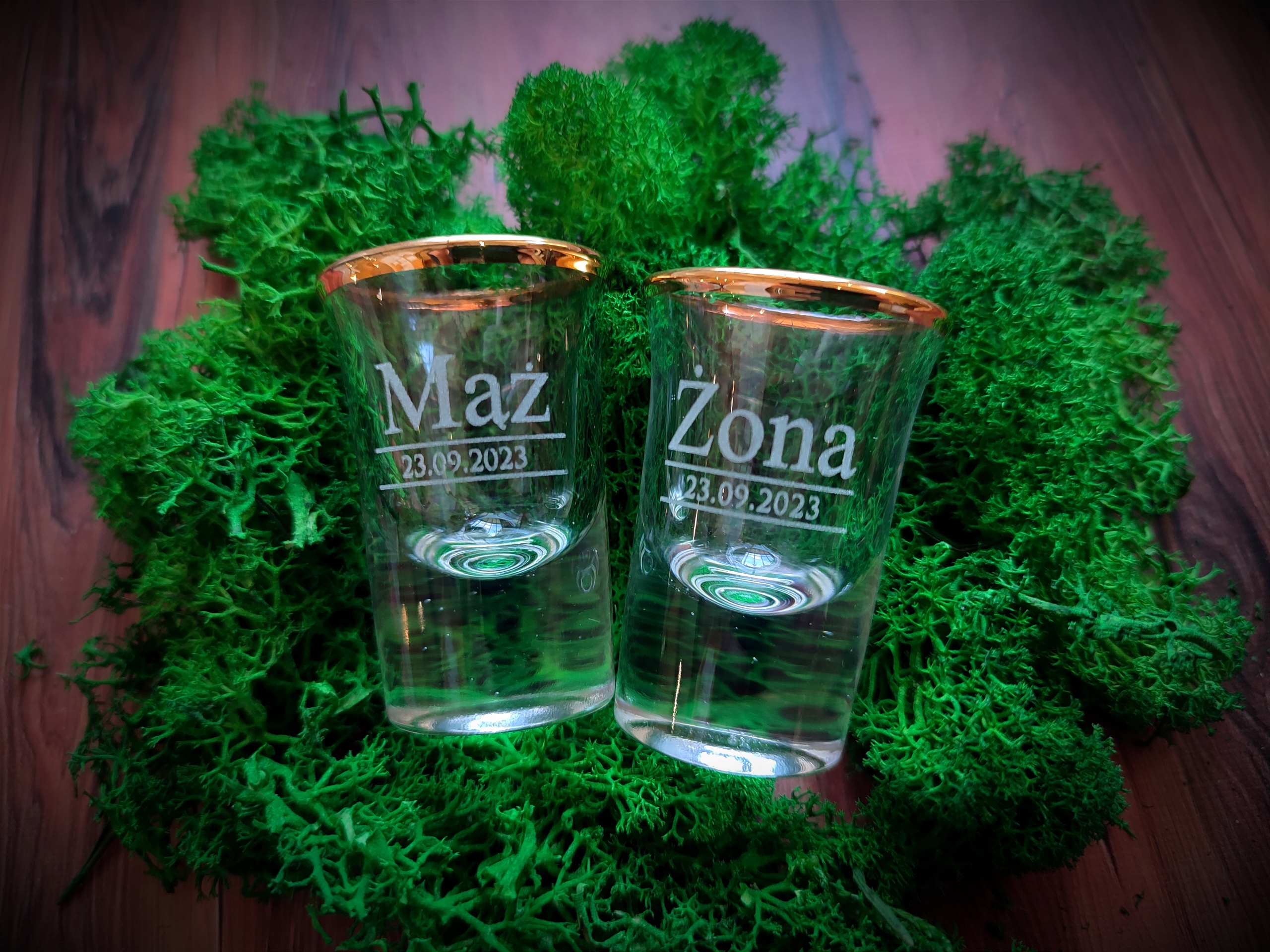 OSZUKANE KIELISZKI do wódki 15ml pozłacane GRUBE DNO GRAWER dla ŚWIADKÓW Marka inna