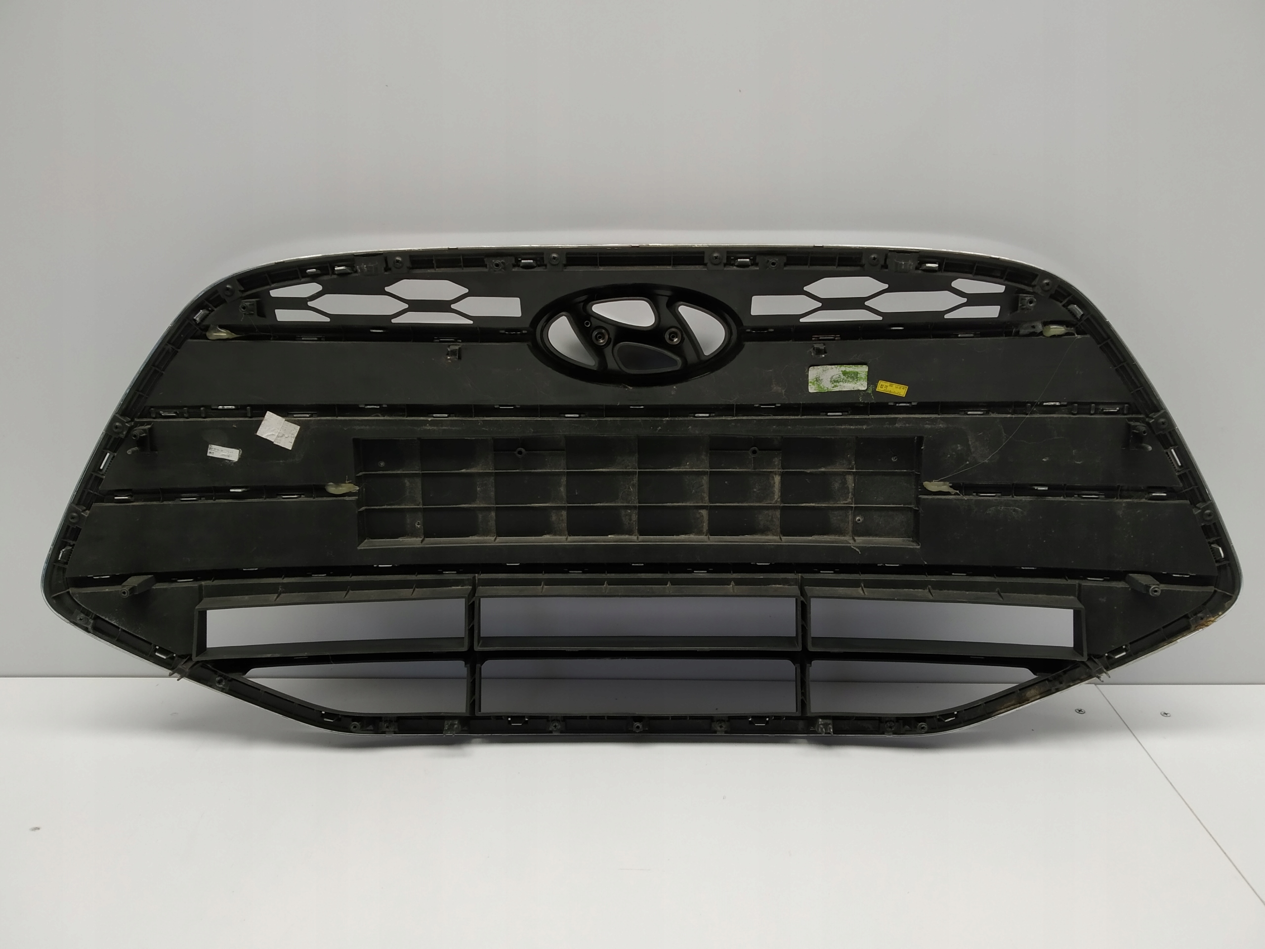 2015r + Hyundai ix20 lift front prekladgrill chrom logo front originál