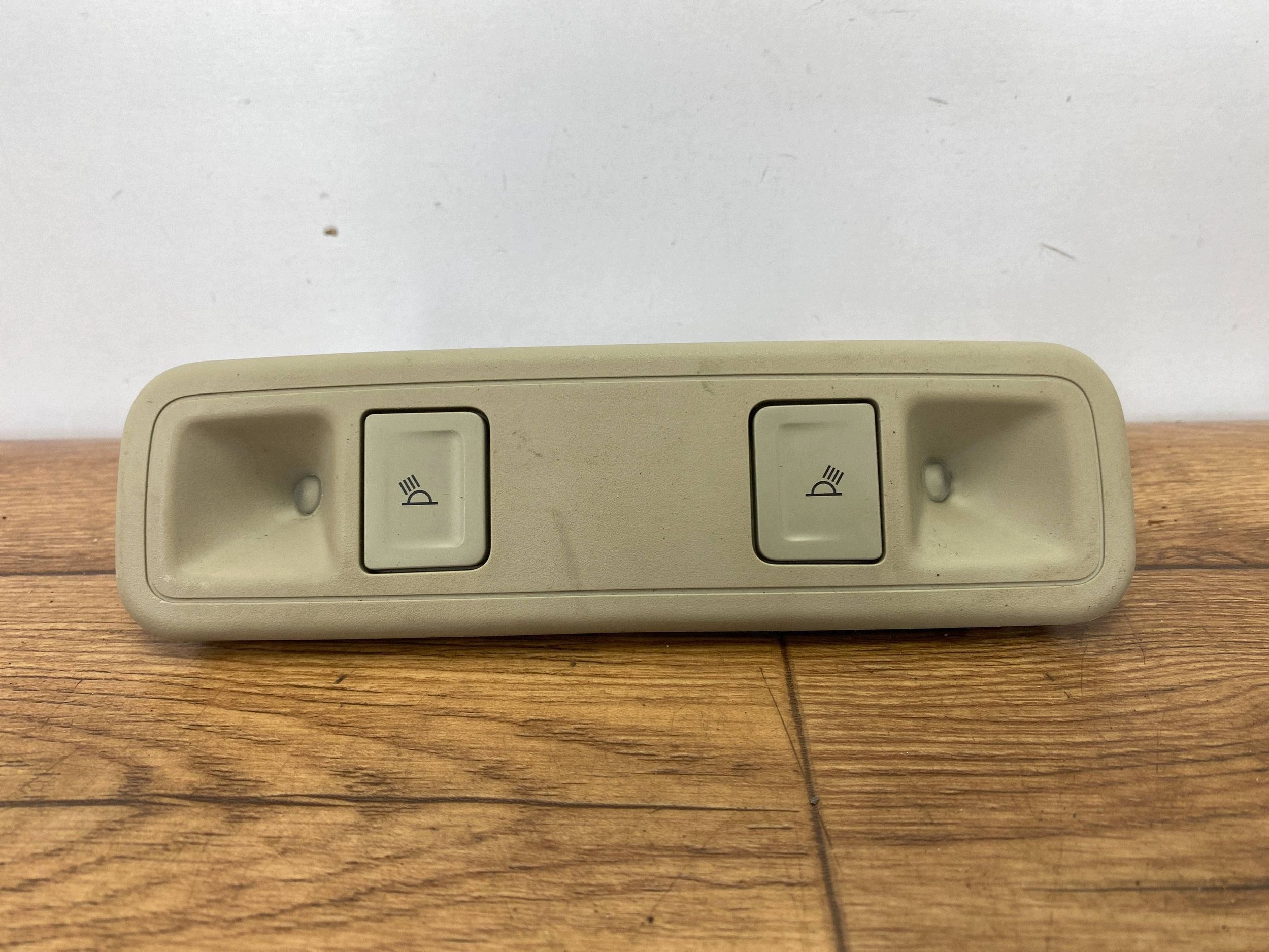 FANALE CIELO INTERNO Cadillac Escalade IV 2015+