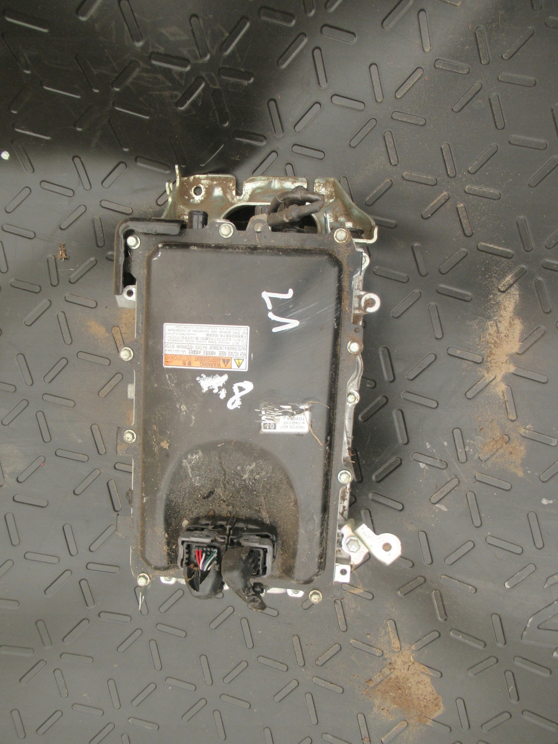 000000000000XX13 - TOYOTA COROLLA E21 инвертор