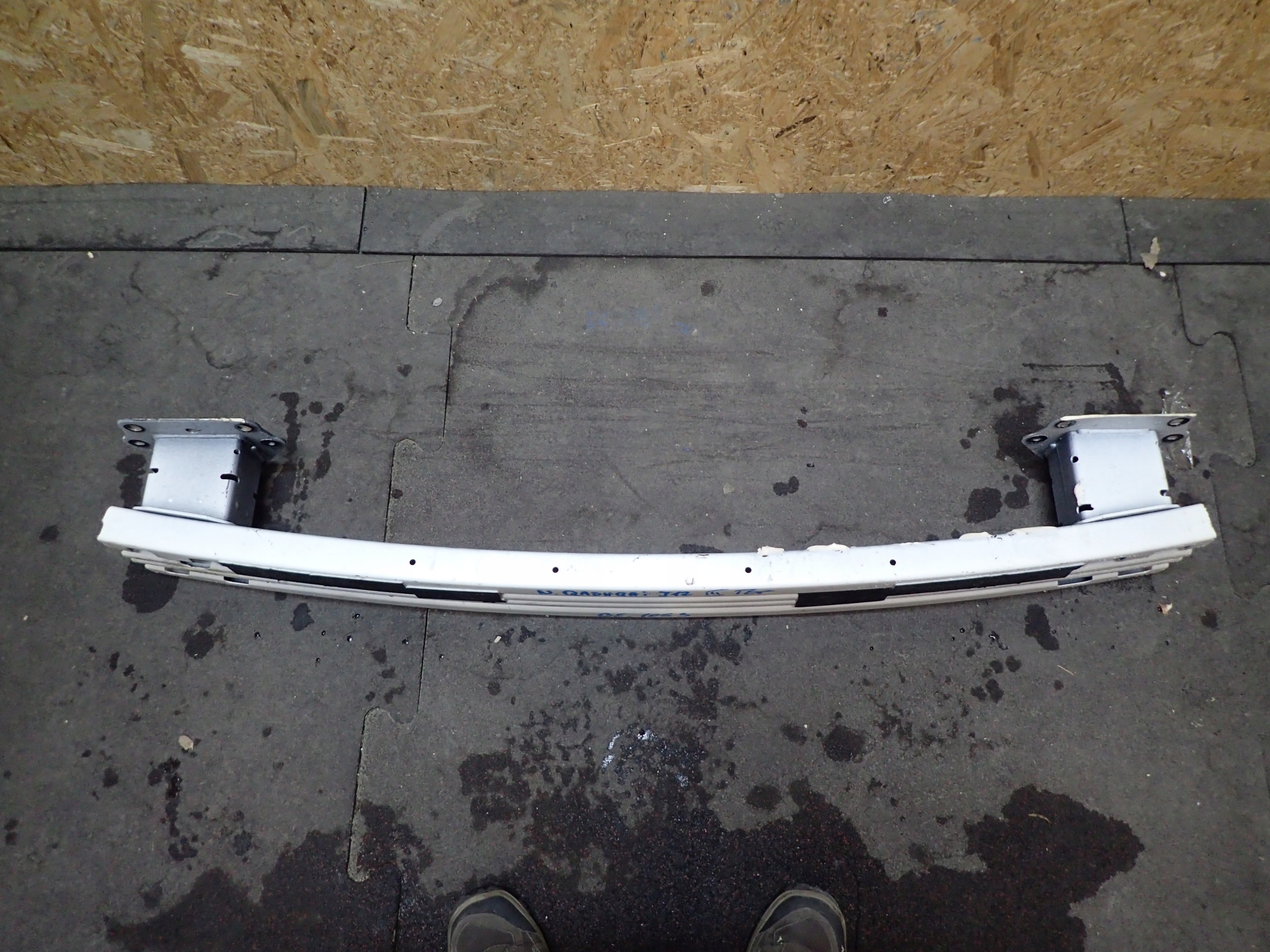 bumper support rear part NISSAN QASHQAI J12