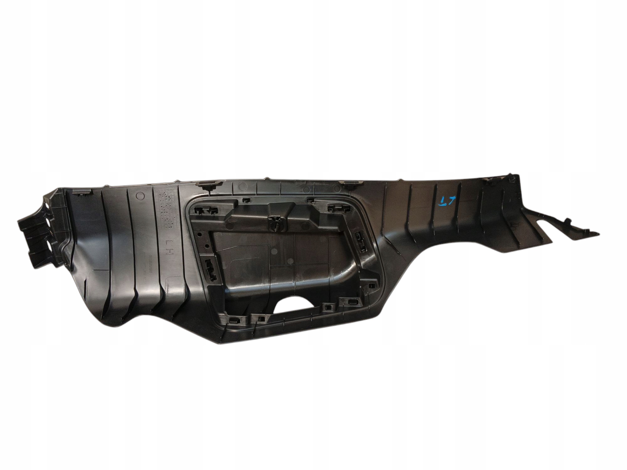 side boot upholstery left left NISSAN QASHQAI III J12