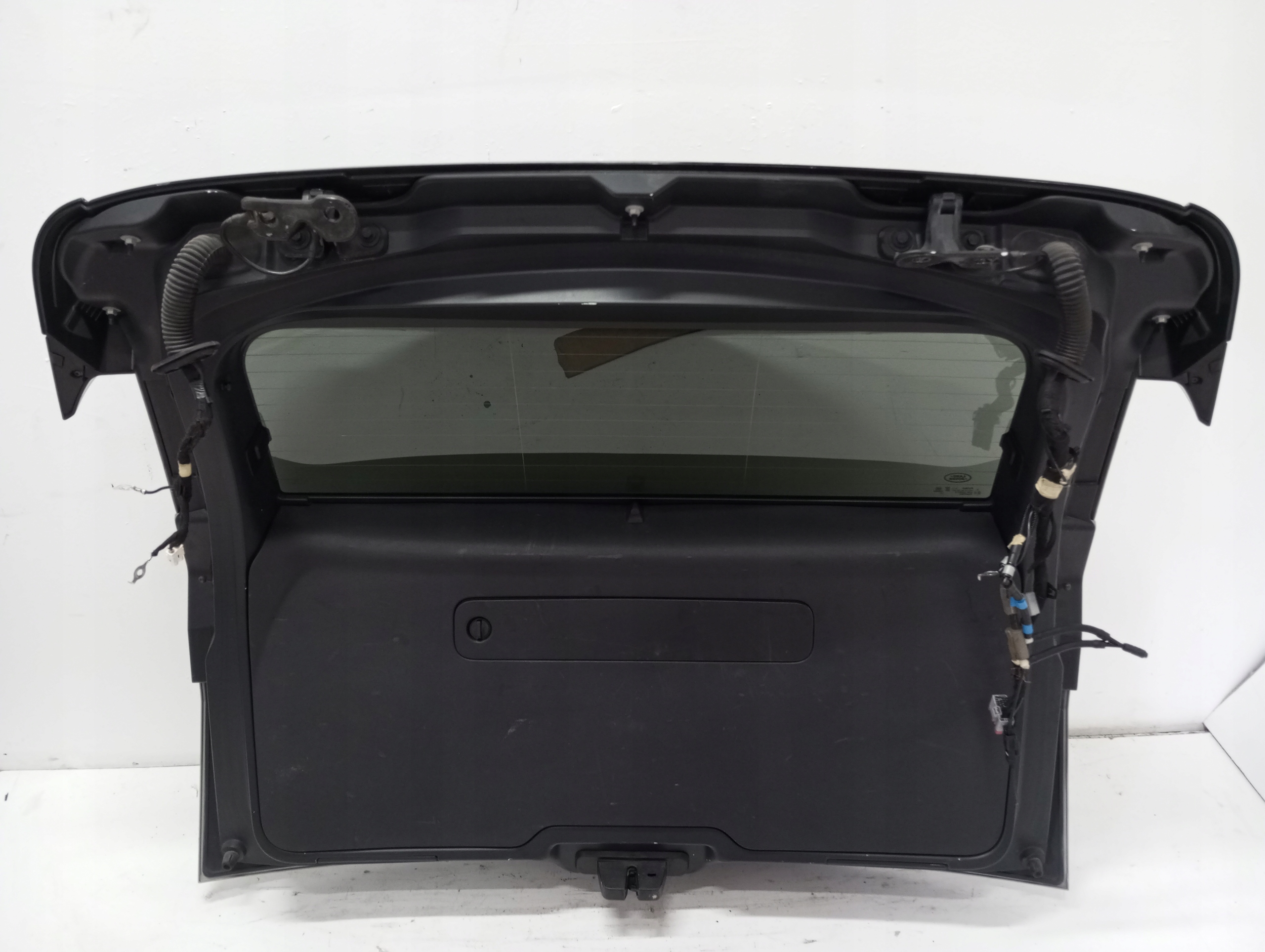 boot doors Range Rover Evoque II 19R below KAMERE