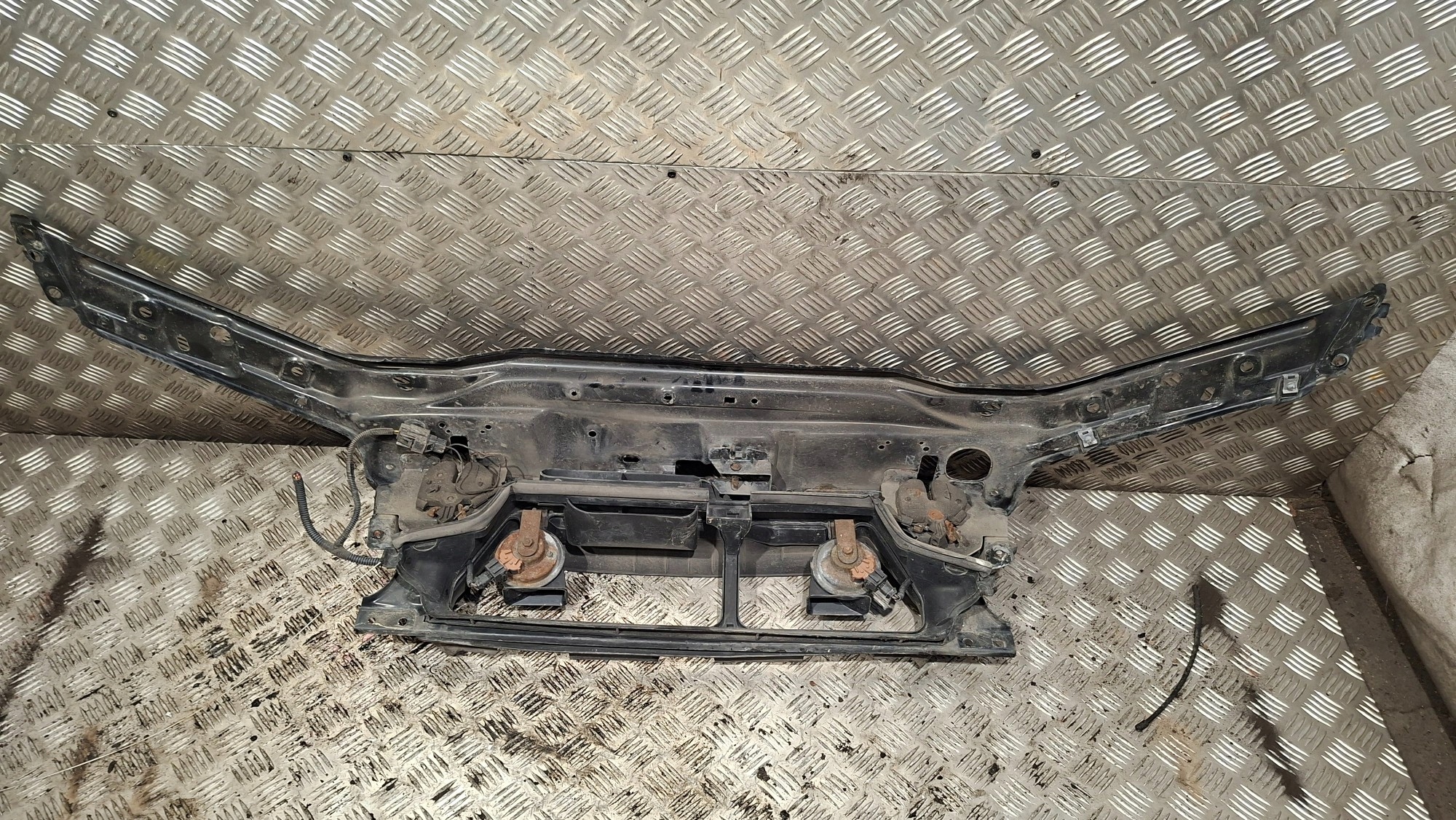 stěna chladičů příčka VOLVO S60 2.0