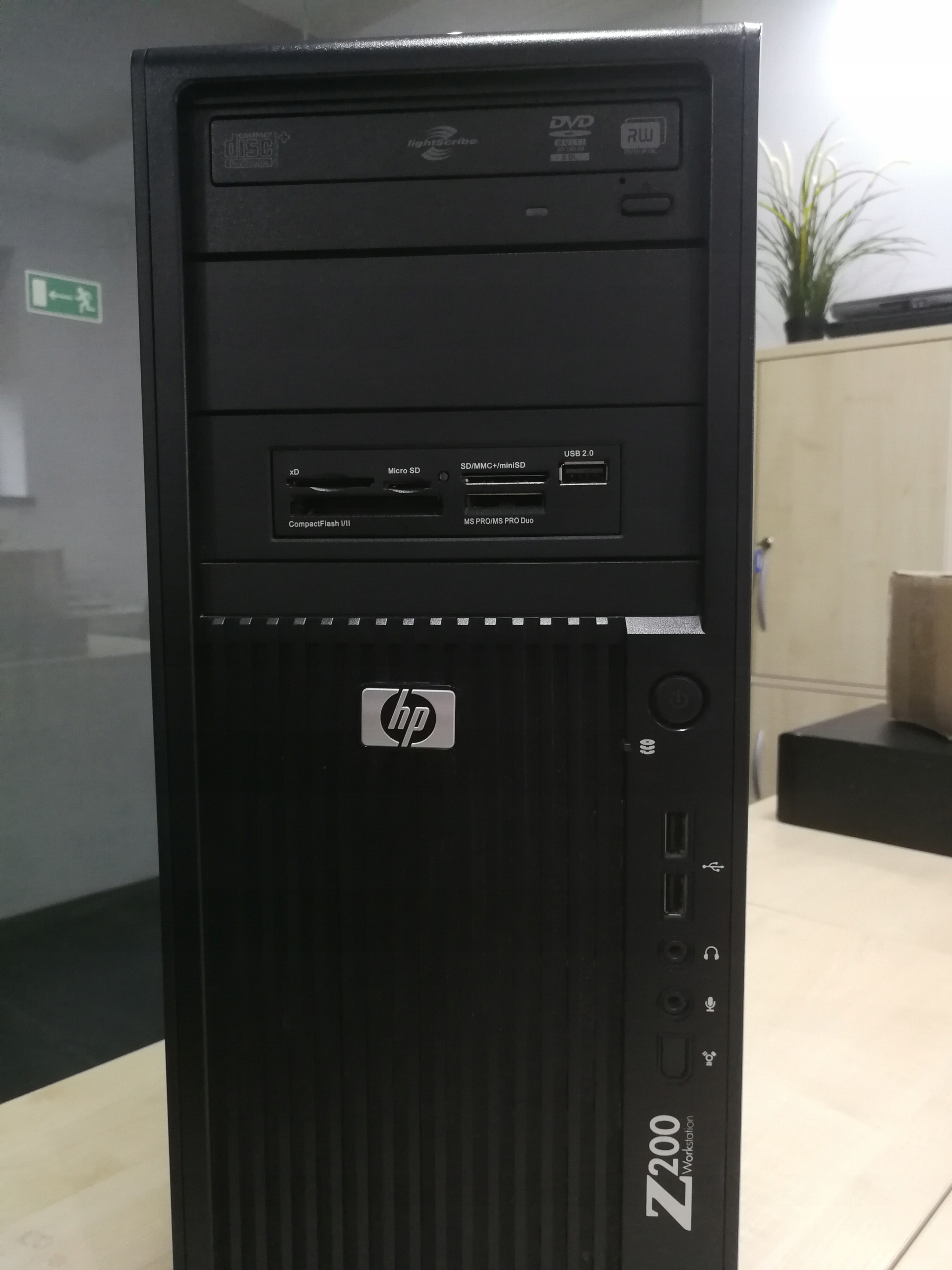 STACJA ROBOCZA Komputer HP Z200 16gb 480SSD i5 W10 EAN (GTIN) 5906515201527