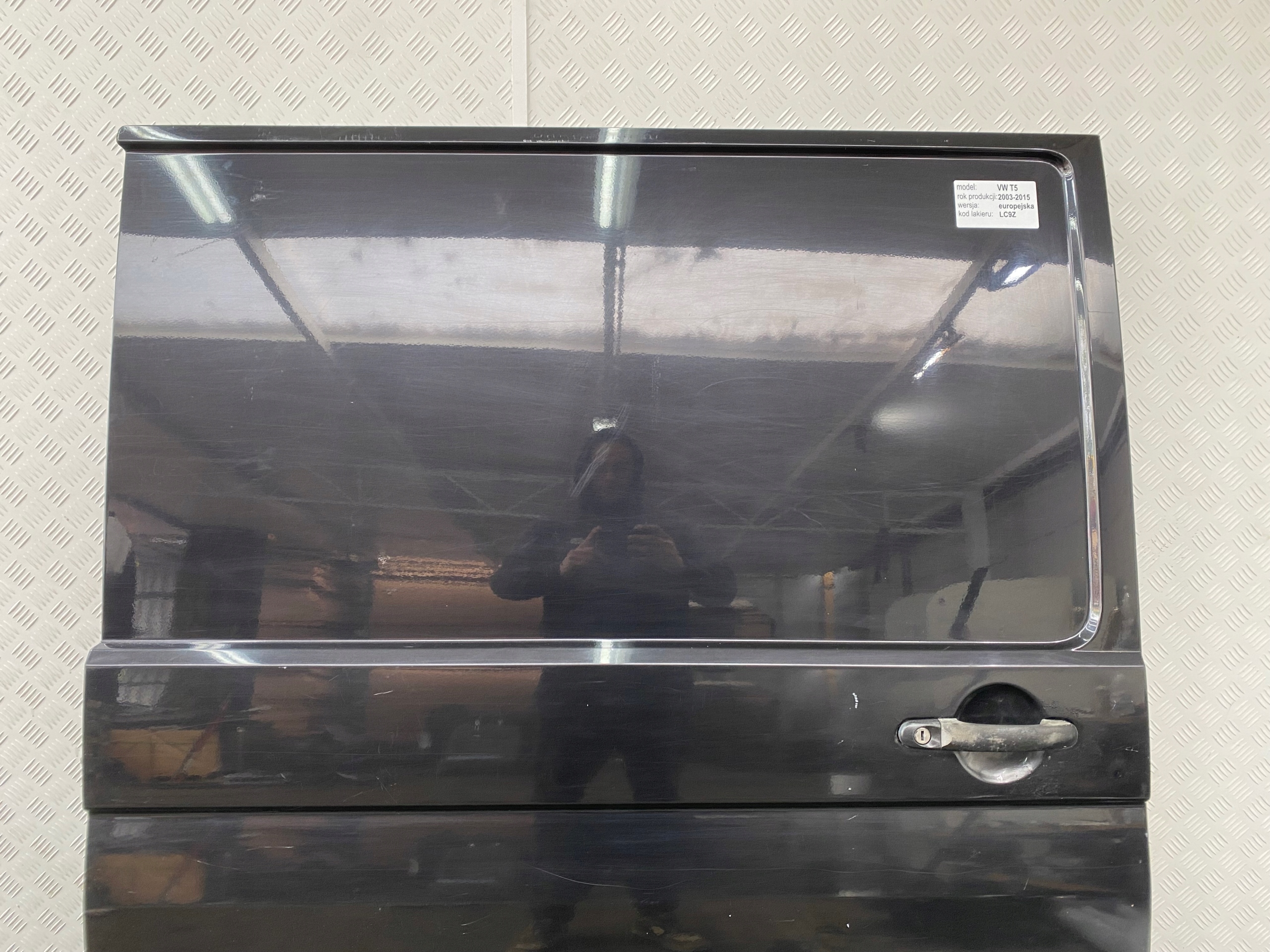 VW T5 03-09 door sliding side right complete colour LC9Z