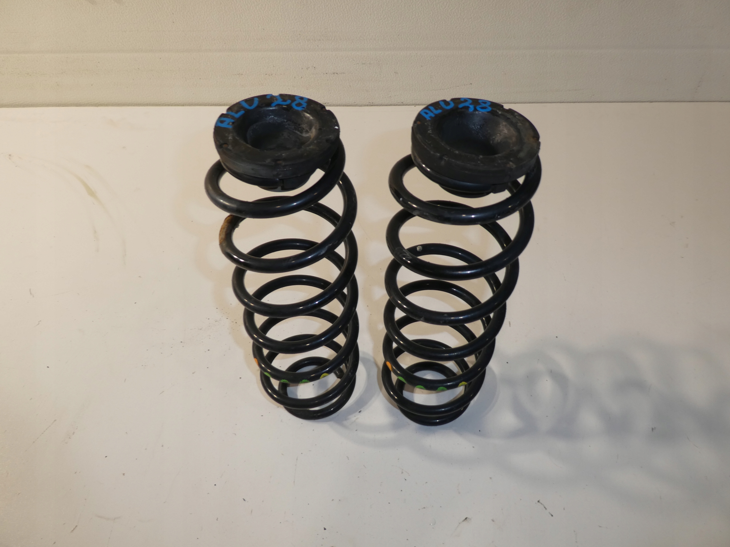 springs rear part left right VW POLO 6R 6R0