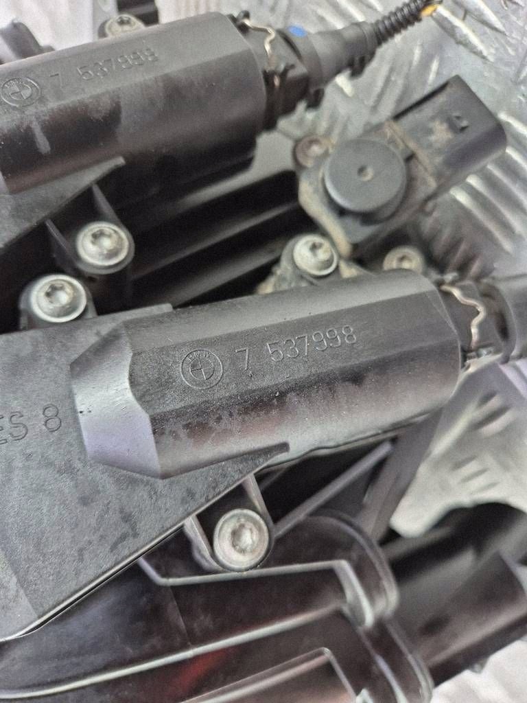 BMW 7 E65 E66 750i intake manifold 7531618 N62B48B