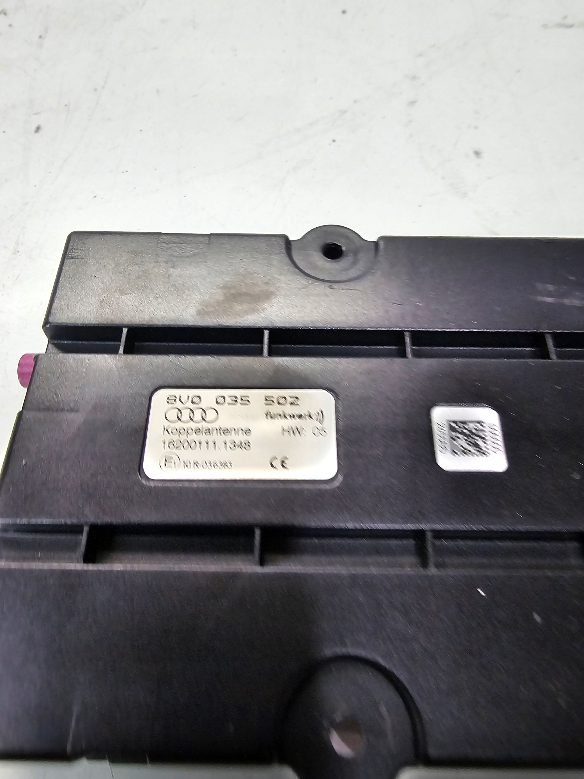 antenna amplifier AUDI A3 8V 8V0035502