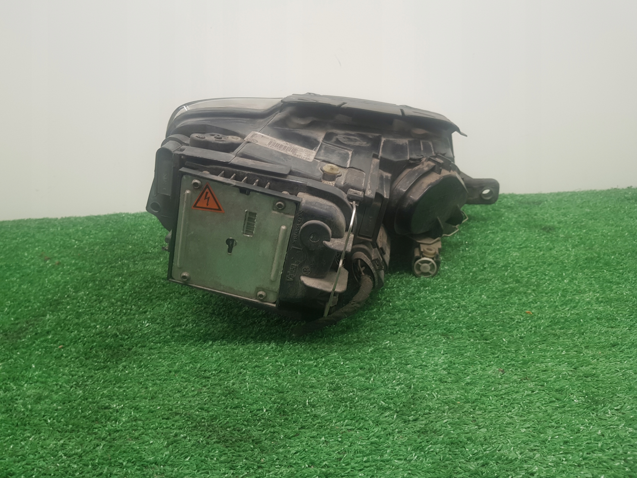 light left front XENON VW PASSAT B6 3C0941751G 89312650 3D0907391B