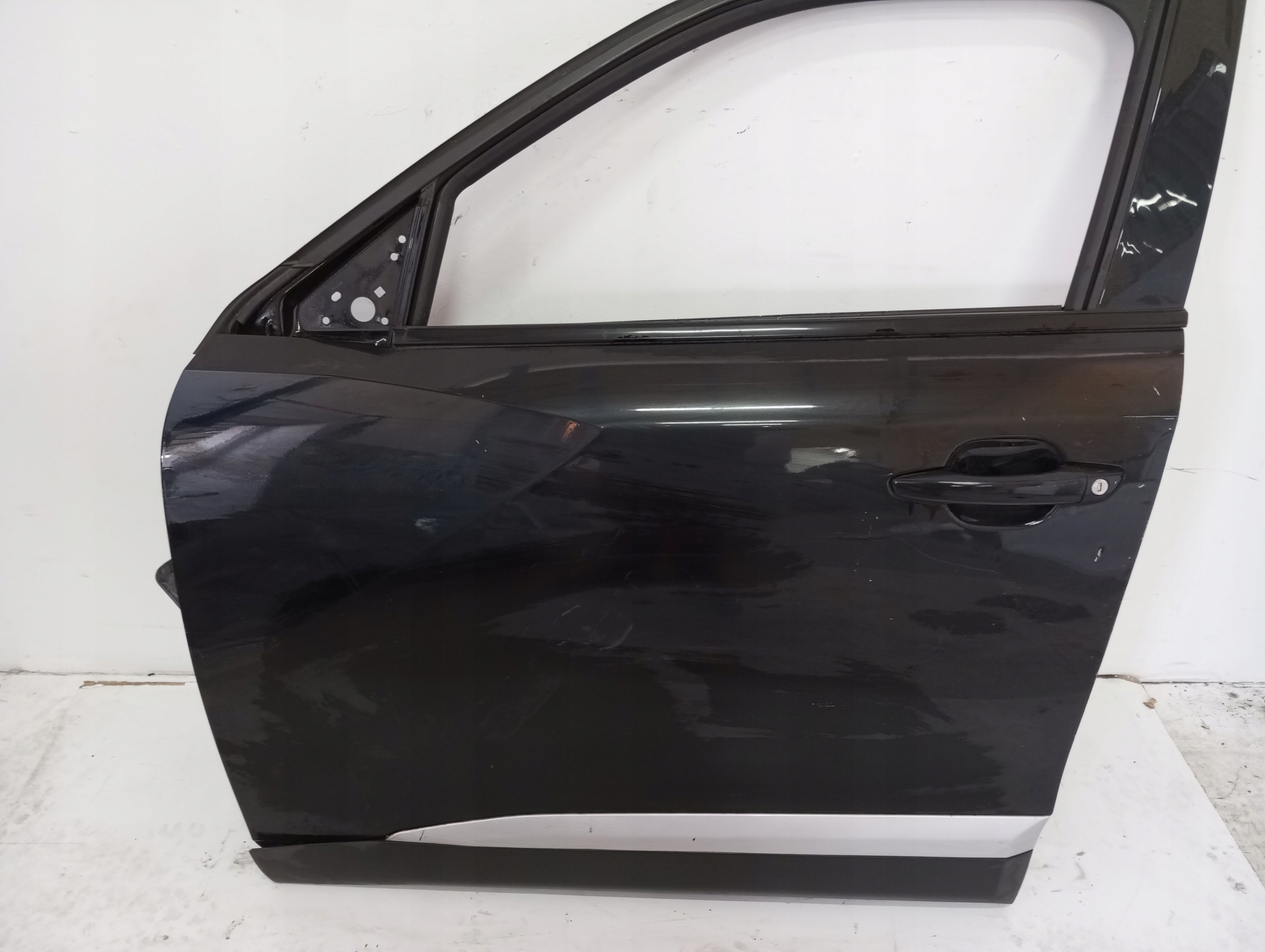 door left front PEUGEOT 2008 II 23R