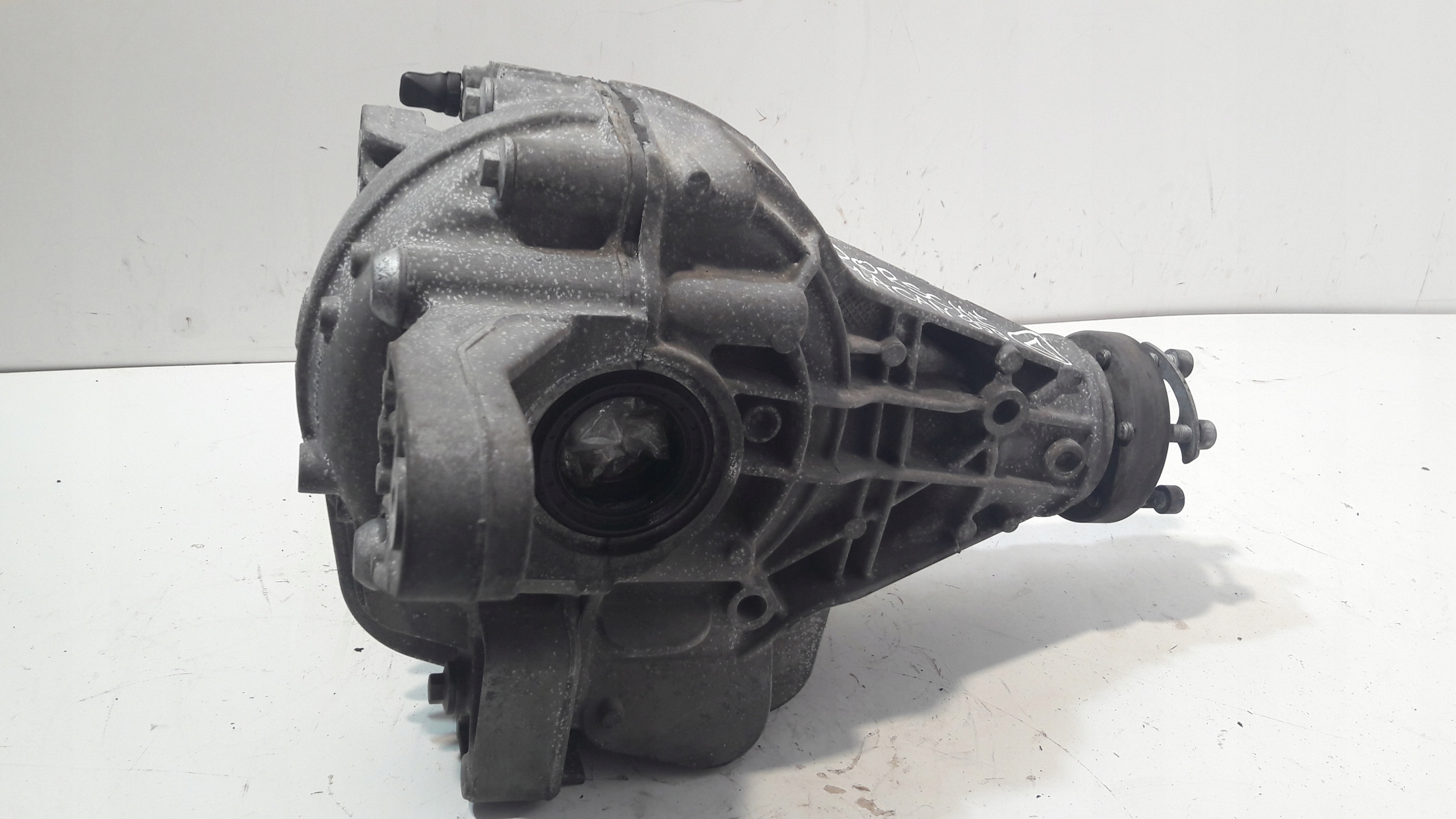 PORSCHE MACAN 95B 2016R Differential hinten Differential heck