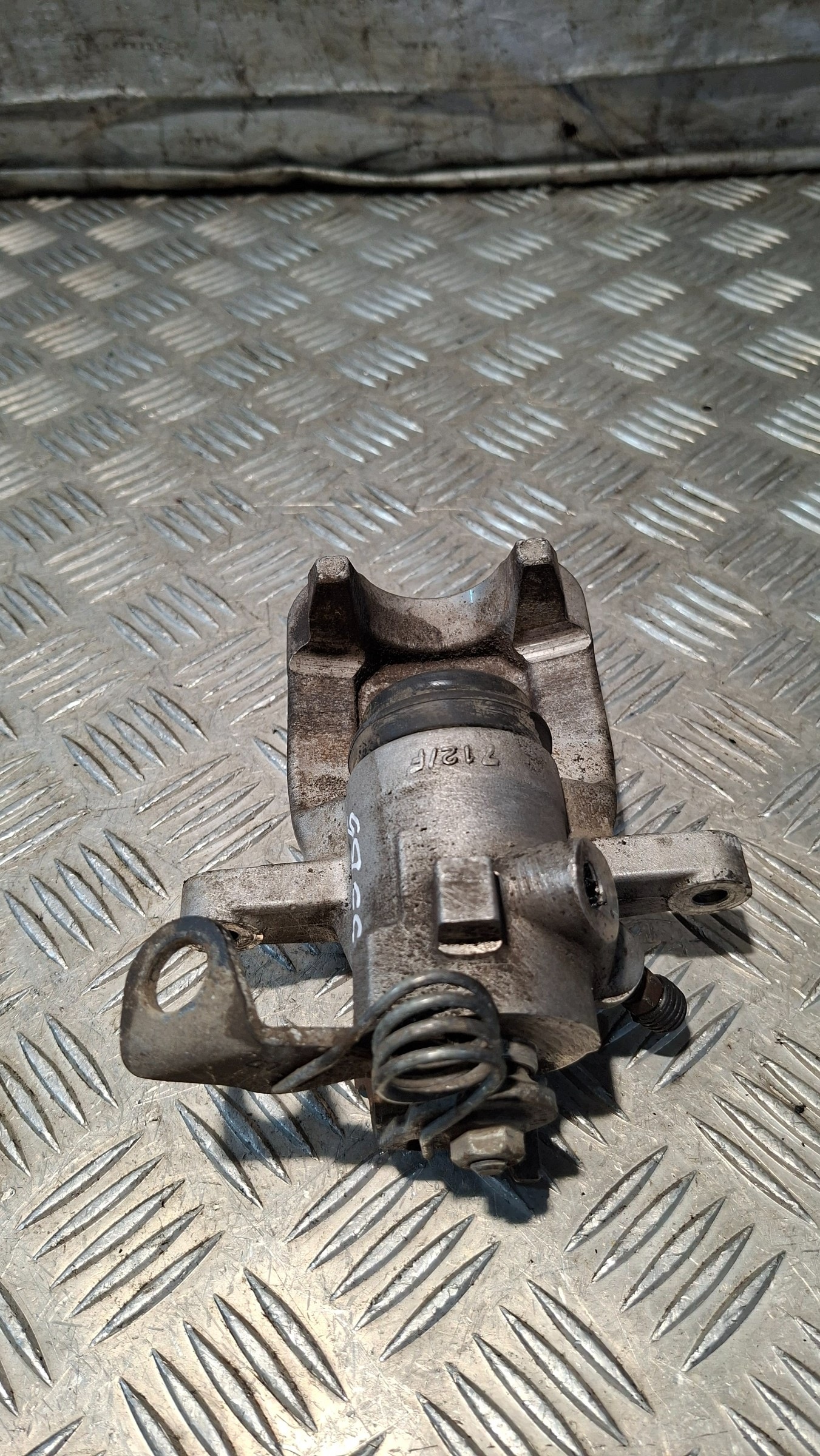 caliper brake right rear part PEUGEOT 307 1.4